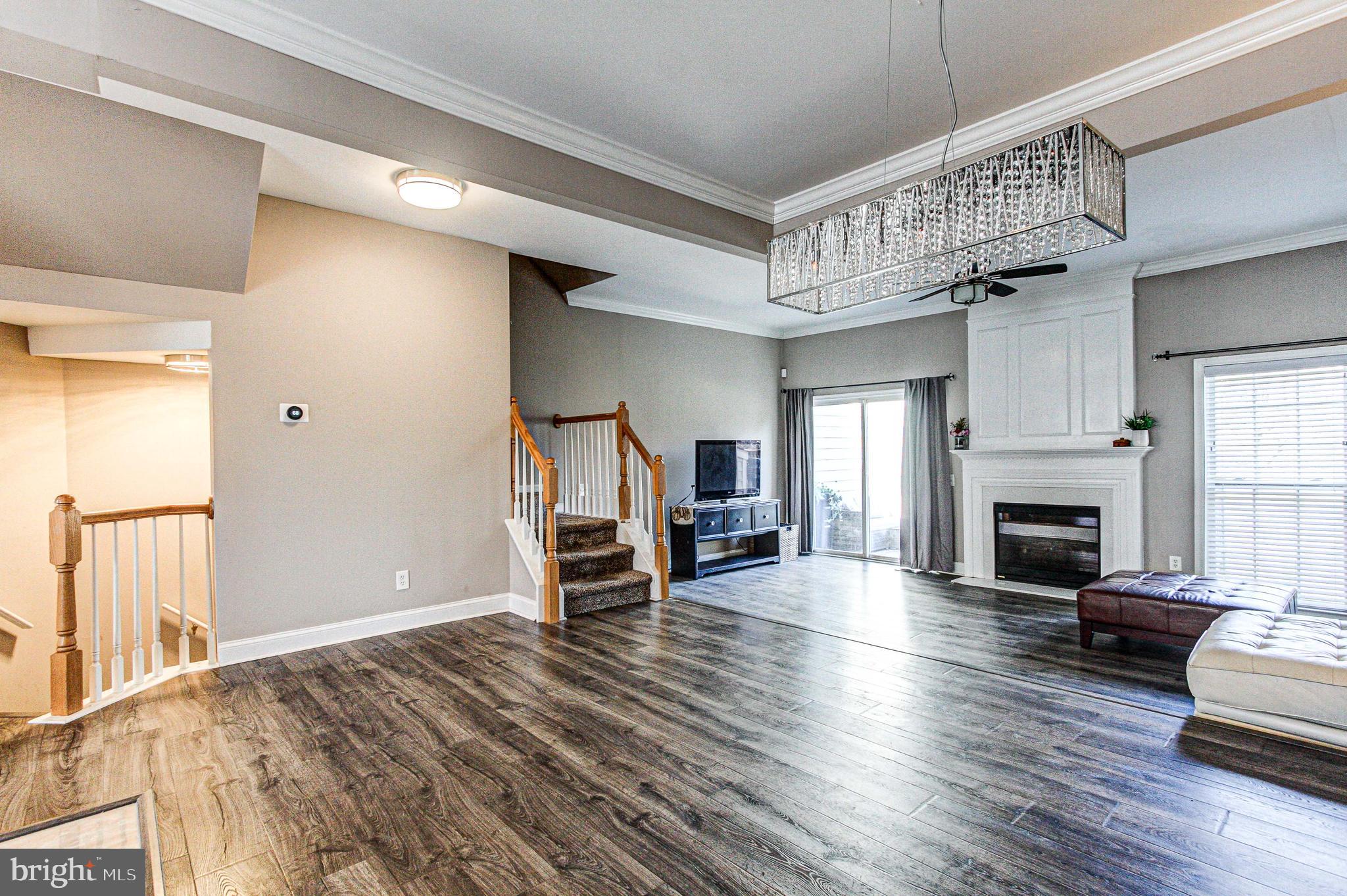 DOYLESTOWN STATION - Residential