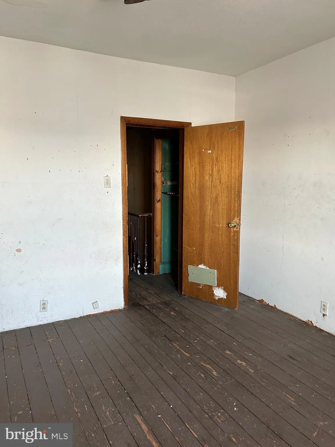 Philadelphia, Pennsylvania 19134, United States, 5 Bedrooms Bedrooms, ,1 BathroomBathrooms,Residential,Pending,7688