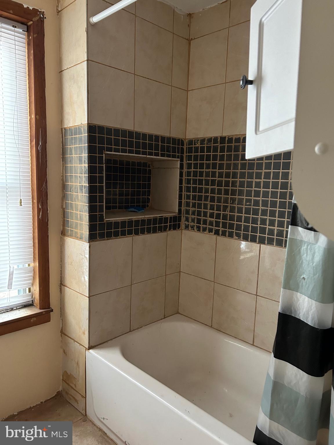 HARROWGATE - Residential