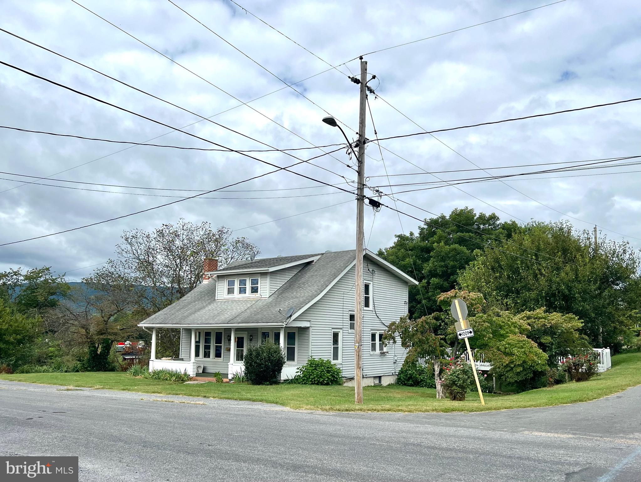 411 SHENANDOAH AVENUE