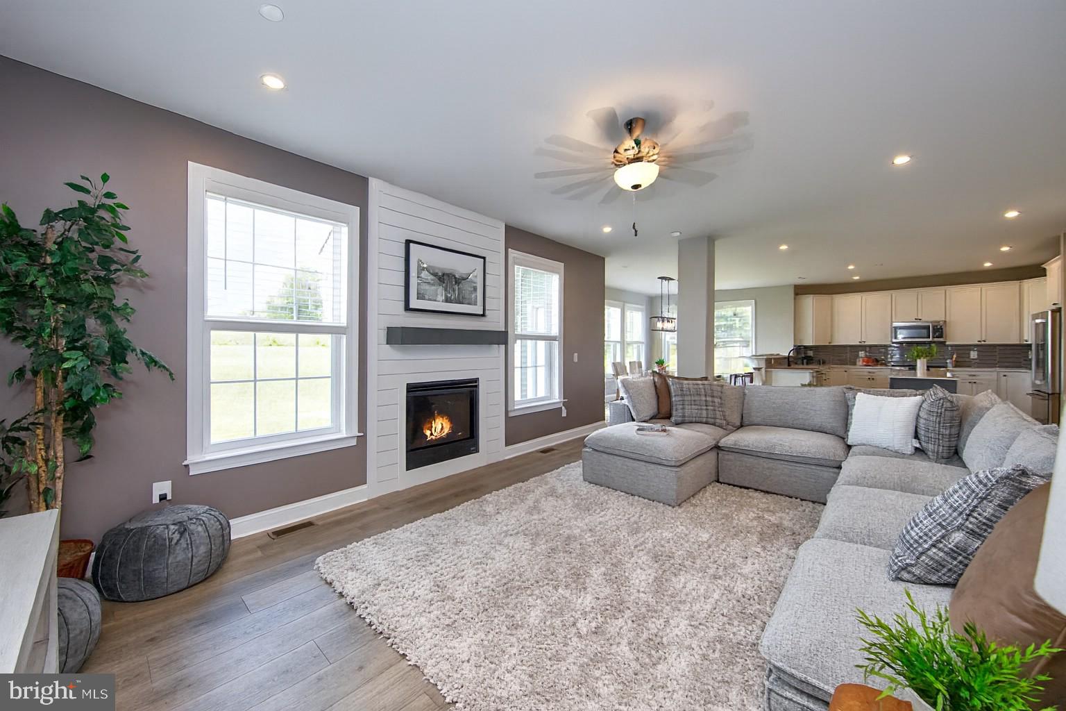 ALISON'S RIDGE - Residential