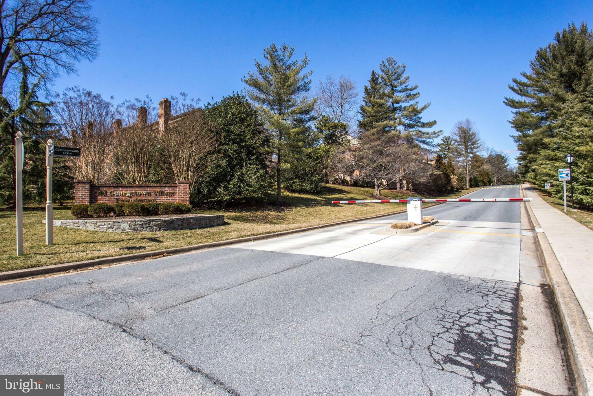 GEORGETOWN VILLAGE - Residential