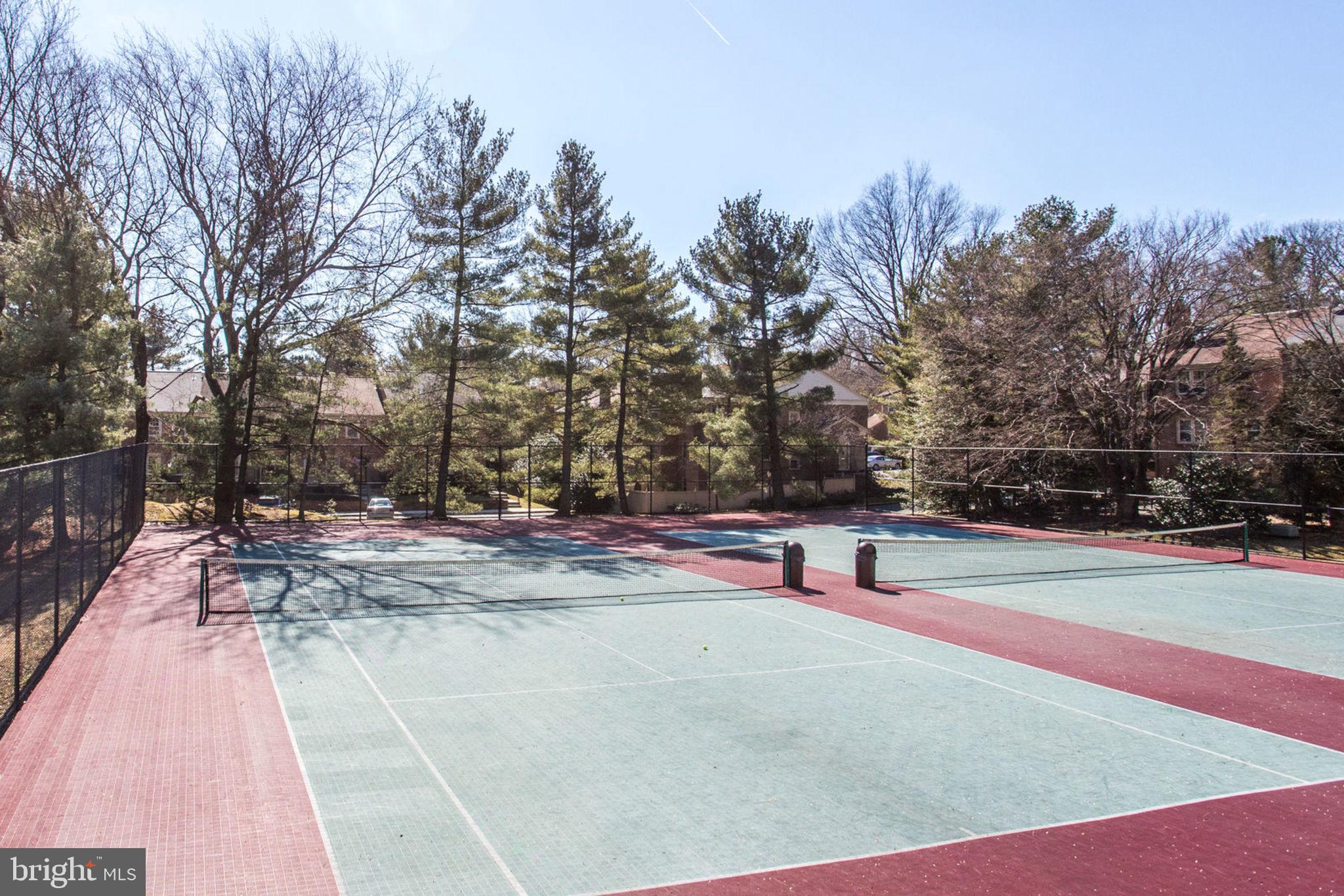 GEORGETOWN VILLAGE - Residential