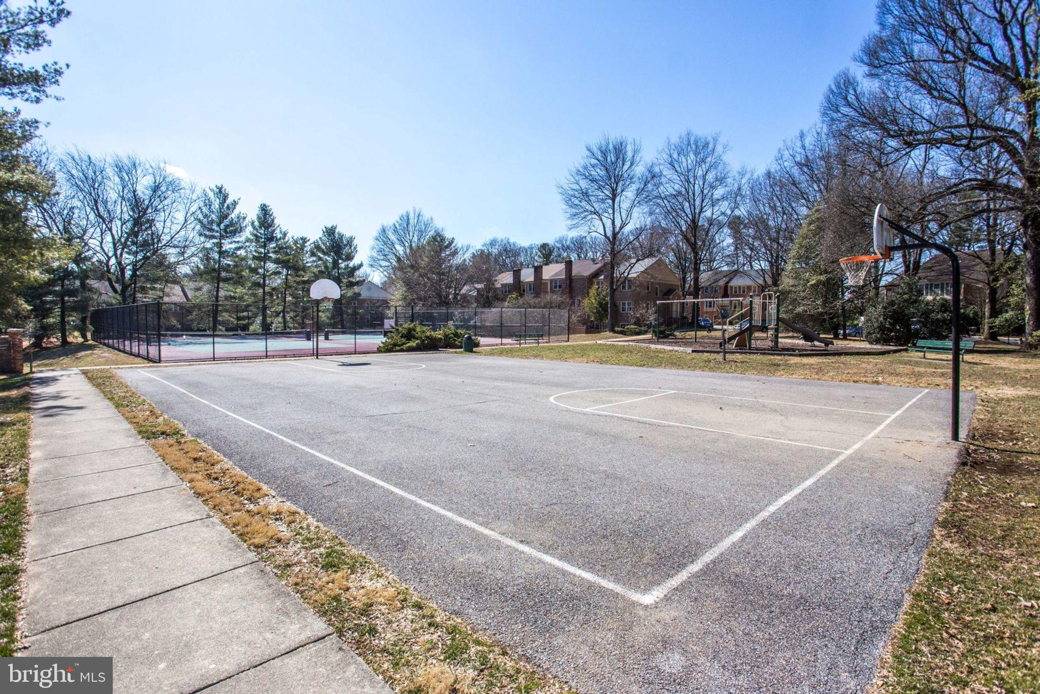 GEORGETOWN VILLAGE - Residential