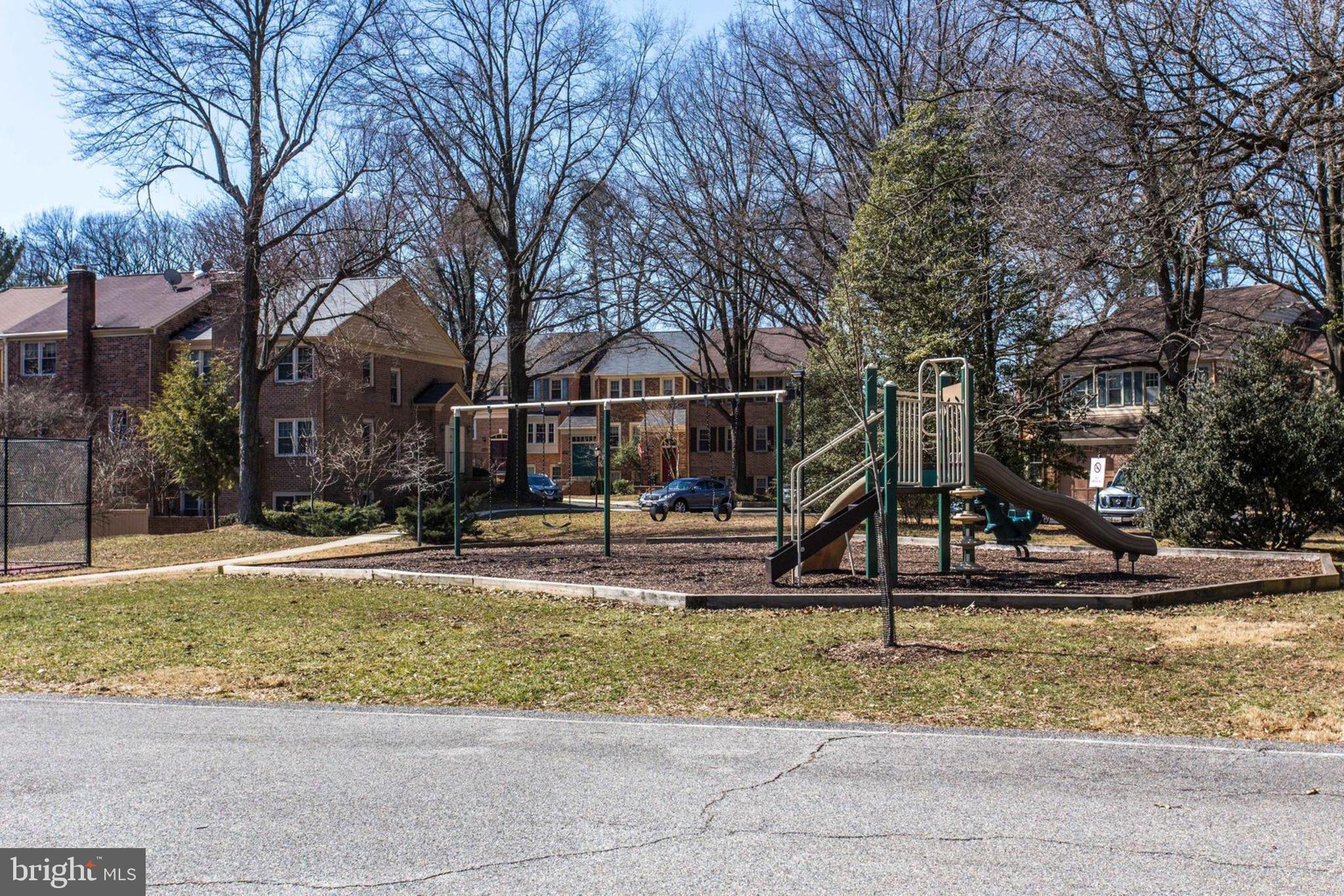 GEORGETOWN VILLAGE - Residential