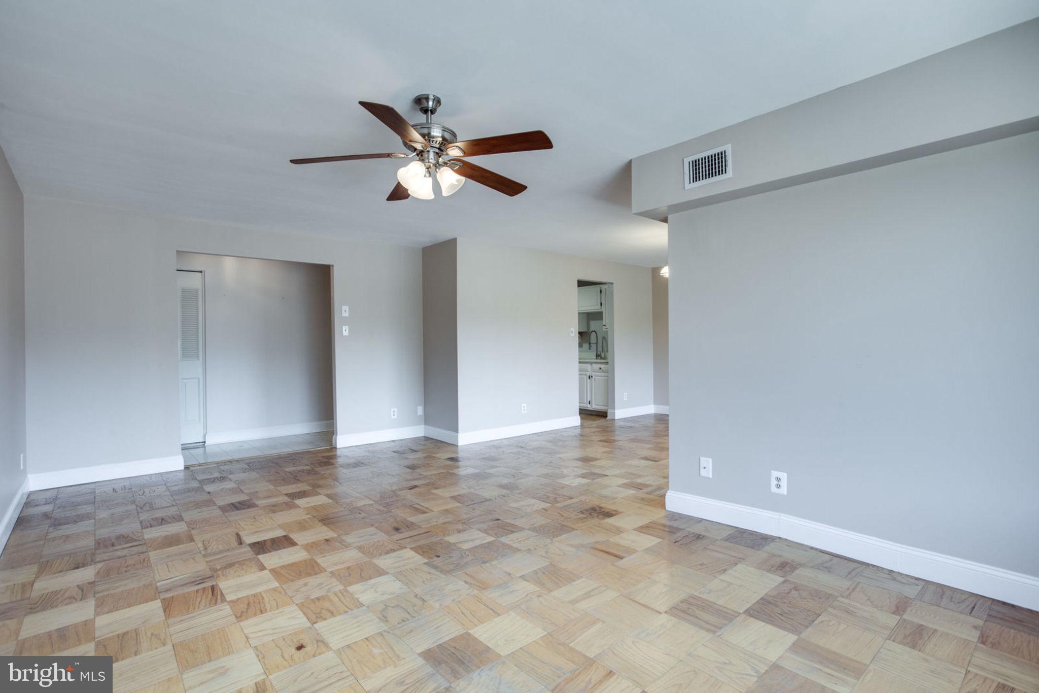 GEORGETOWN VILLAGE - Residential