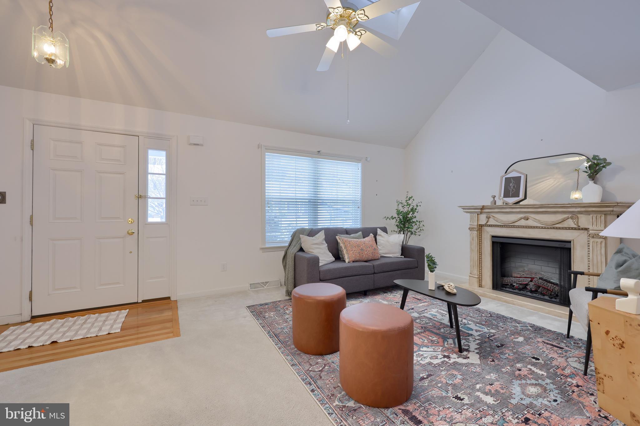 KISSEL HILL COMMONS - Residential