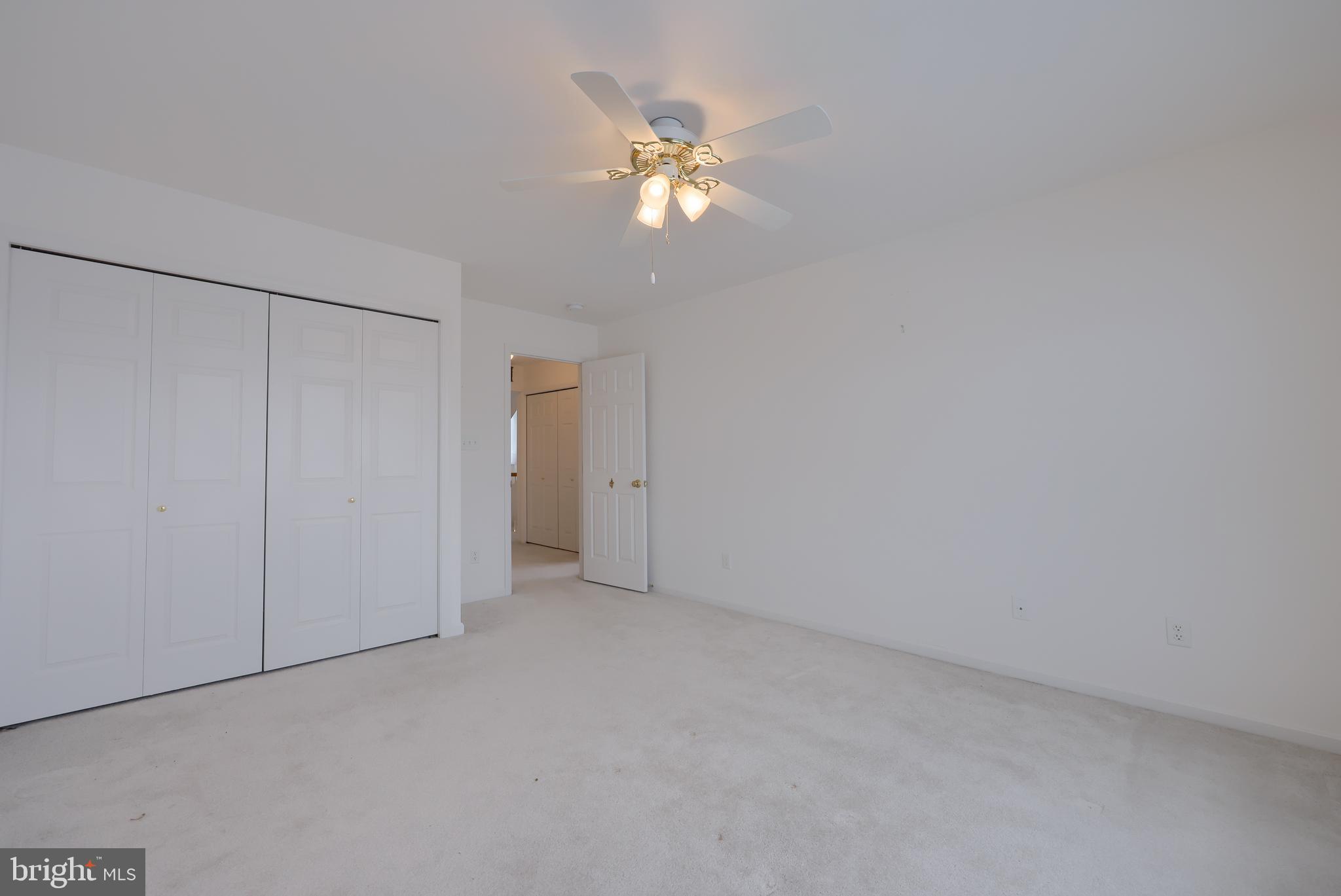 KISSEL HILL COMMONS - Residential