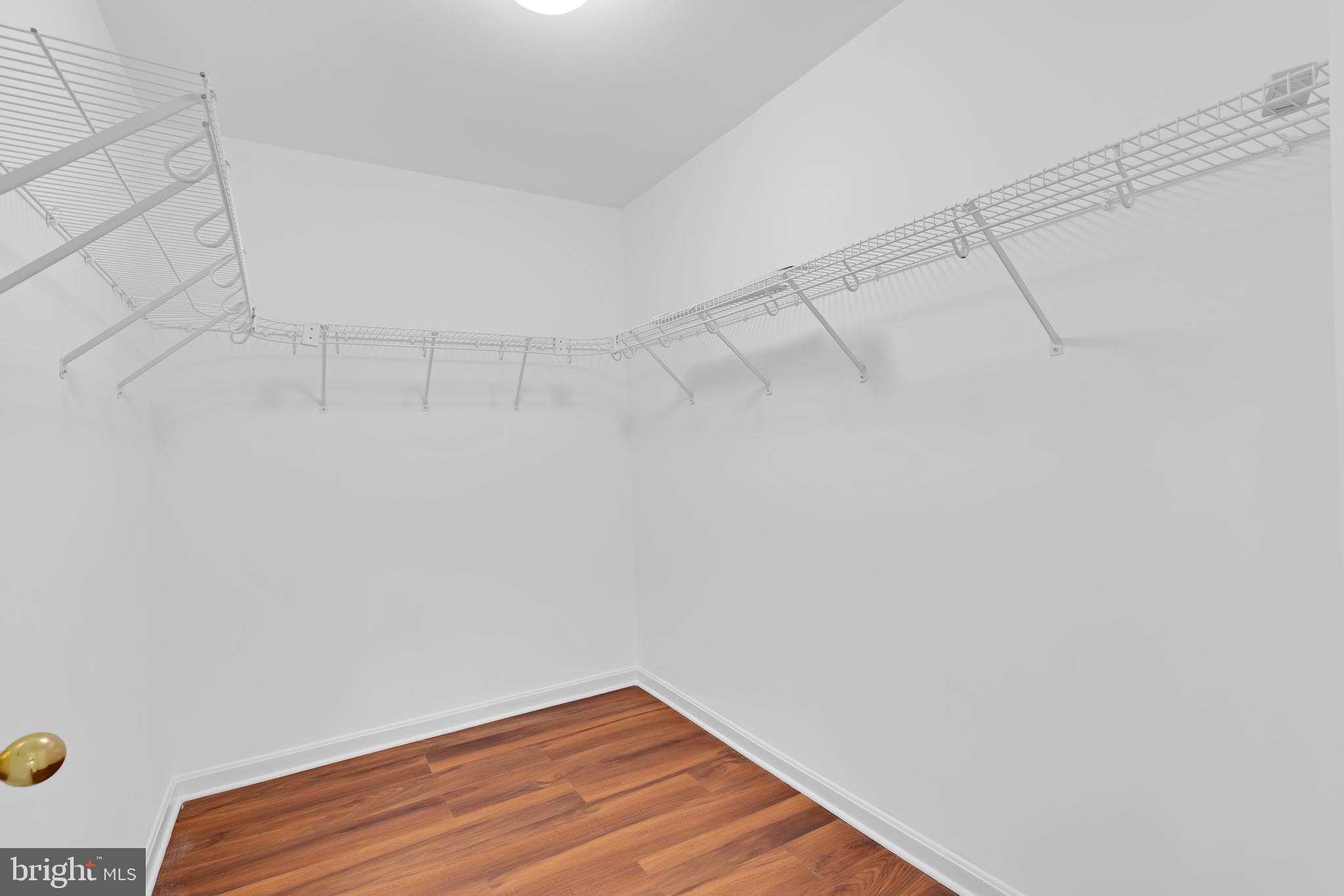 BRIDLEWOOD - Residential