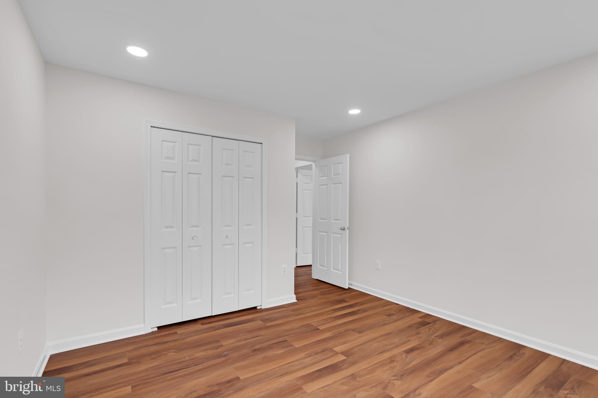 BRIDLEWOOD - Residential