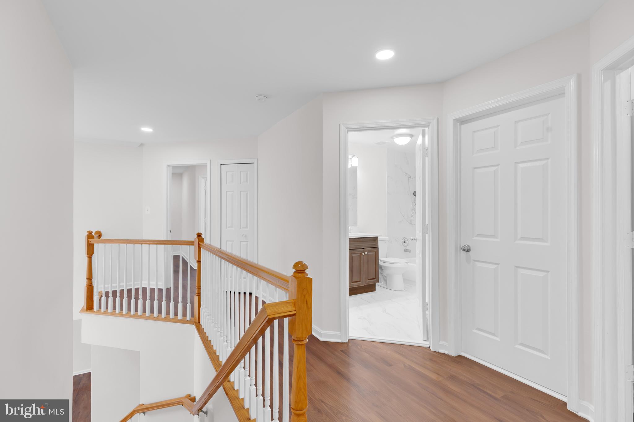 BRIDLEWOOD - Residential