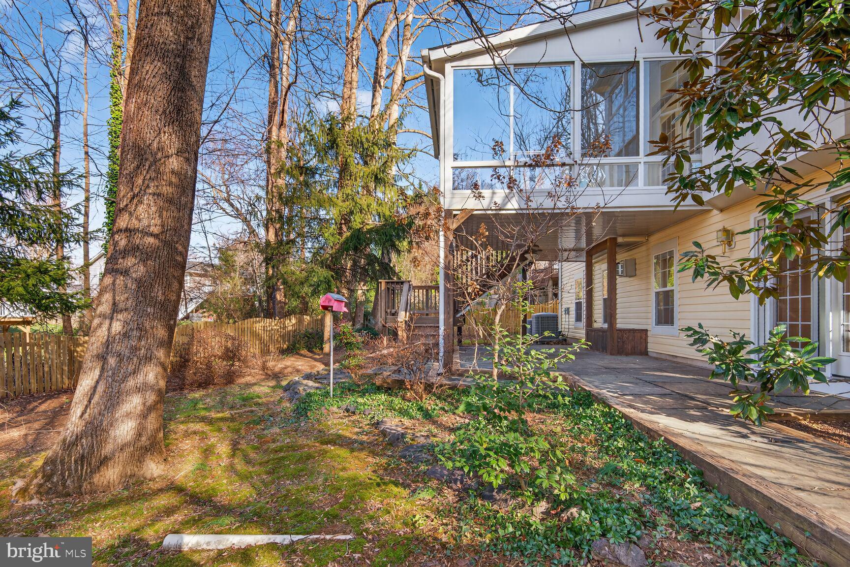 4734 FEATURE OAK WAY