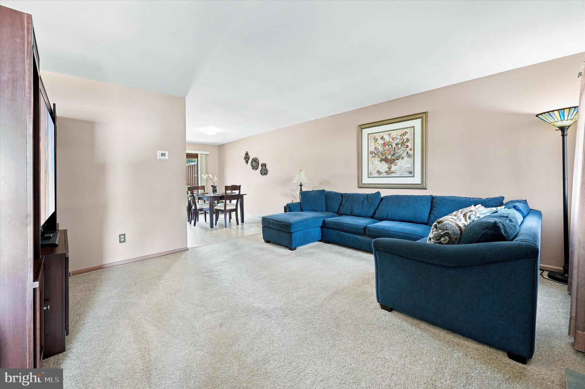 225 E GREEN VALLEY CIRCLE