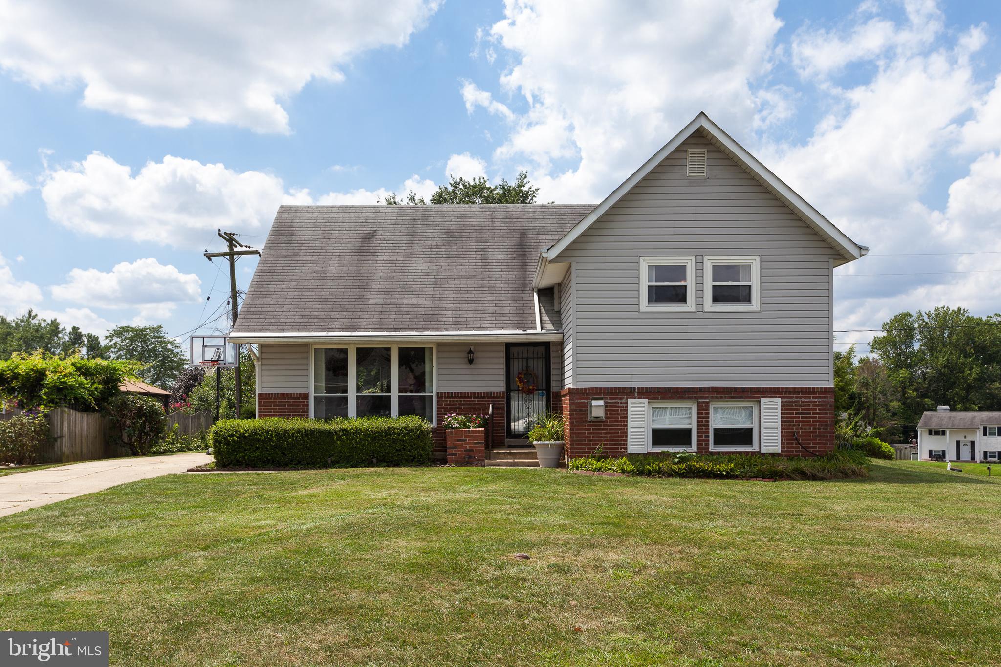 PERRY HALL ESTATES - Residential