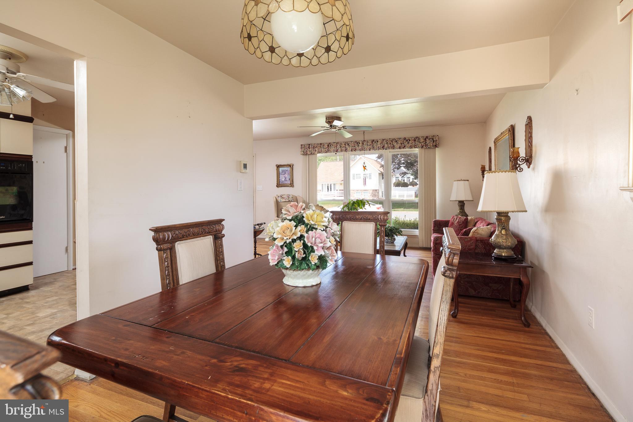 PERRY HALL ESTATES - Residential