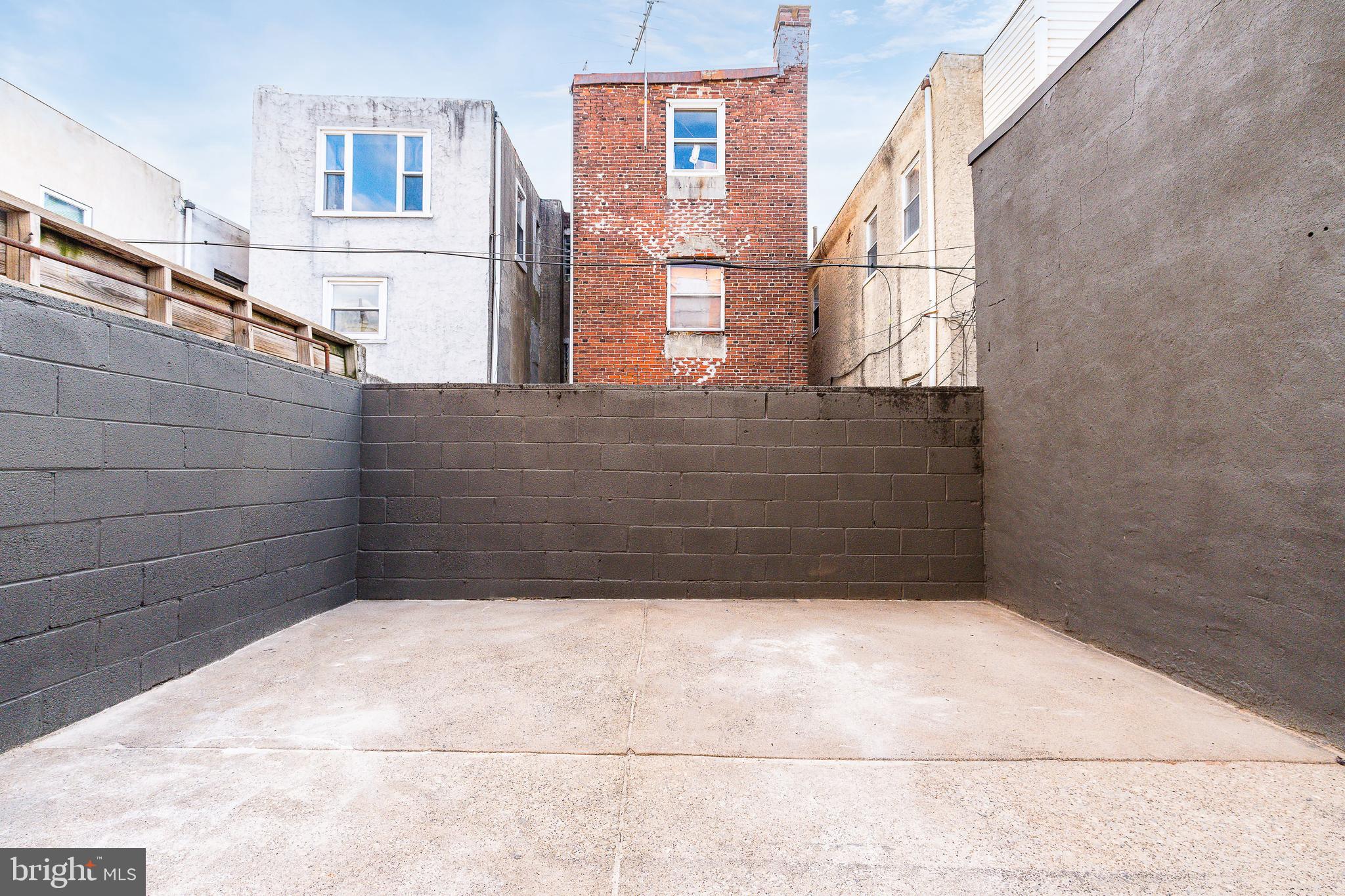 PASSYUNK SQUARE - Residential