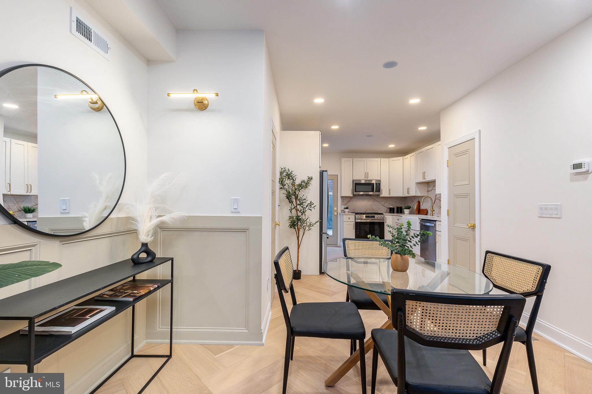 PASSYUNK SQUARE - Residential