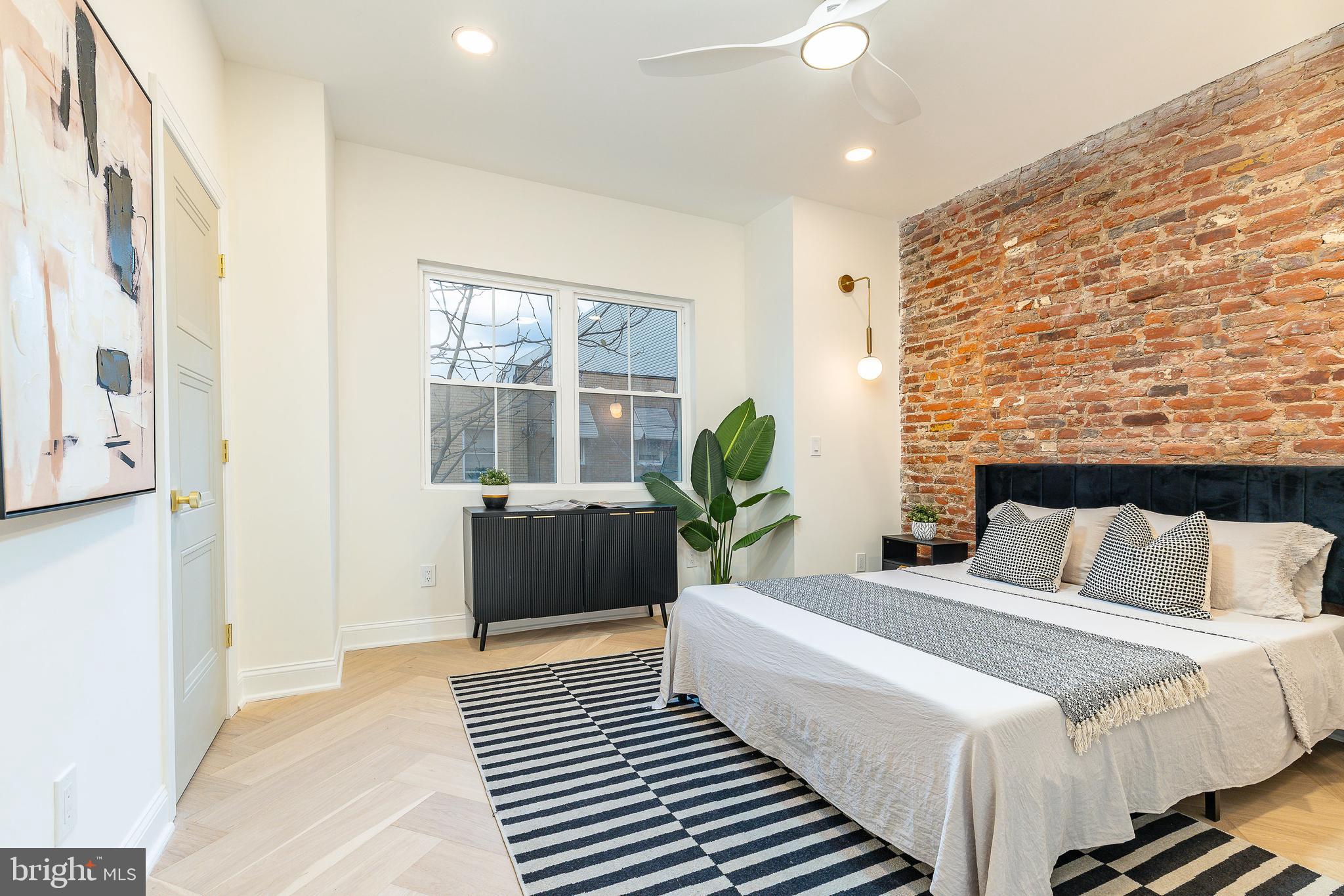 PASSYUNK SQUARE - Residential