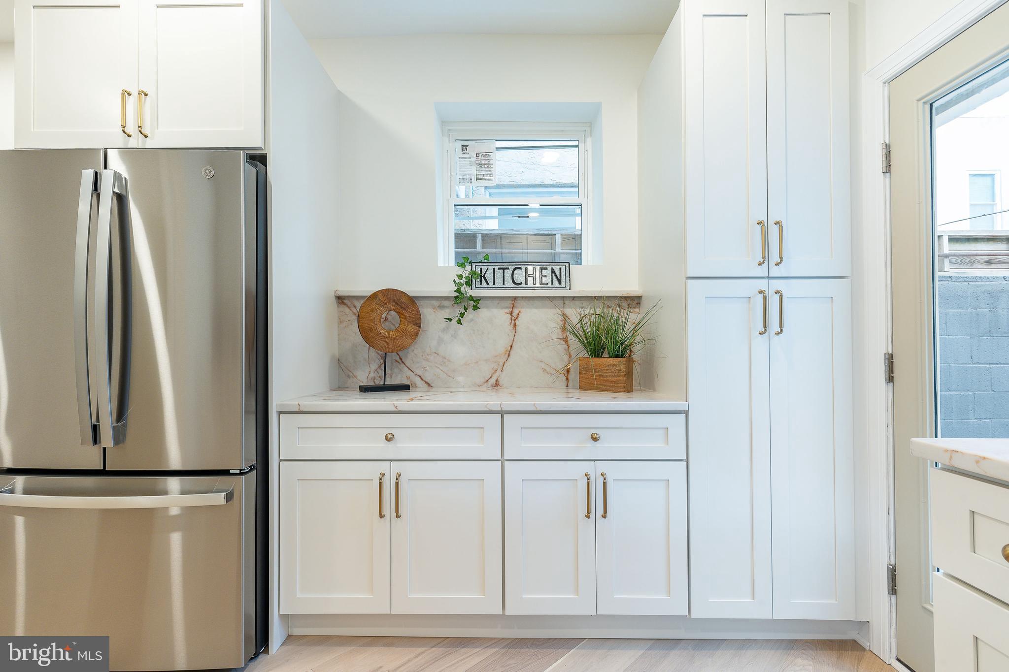 PASSYUNK SQUARE - Residential