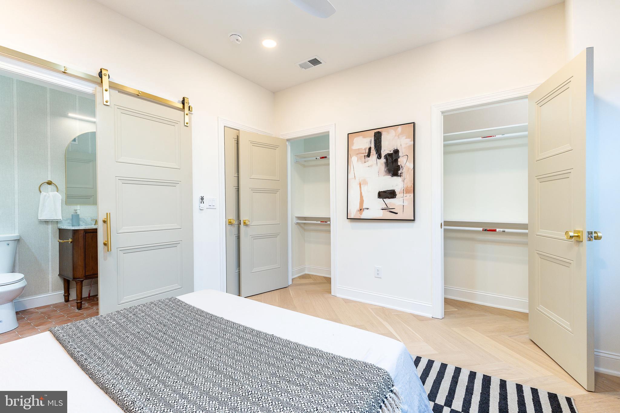 PASSYUNK SQUARE - Residential