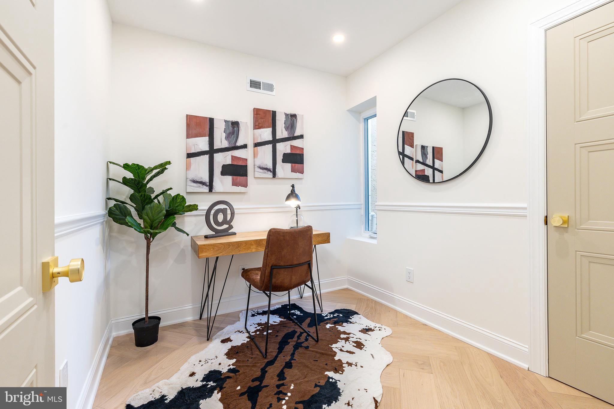 PASSYUNK SQUARE - Residential