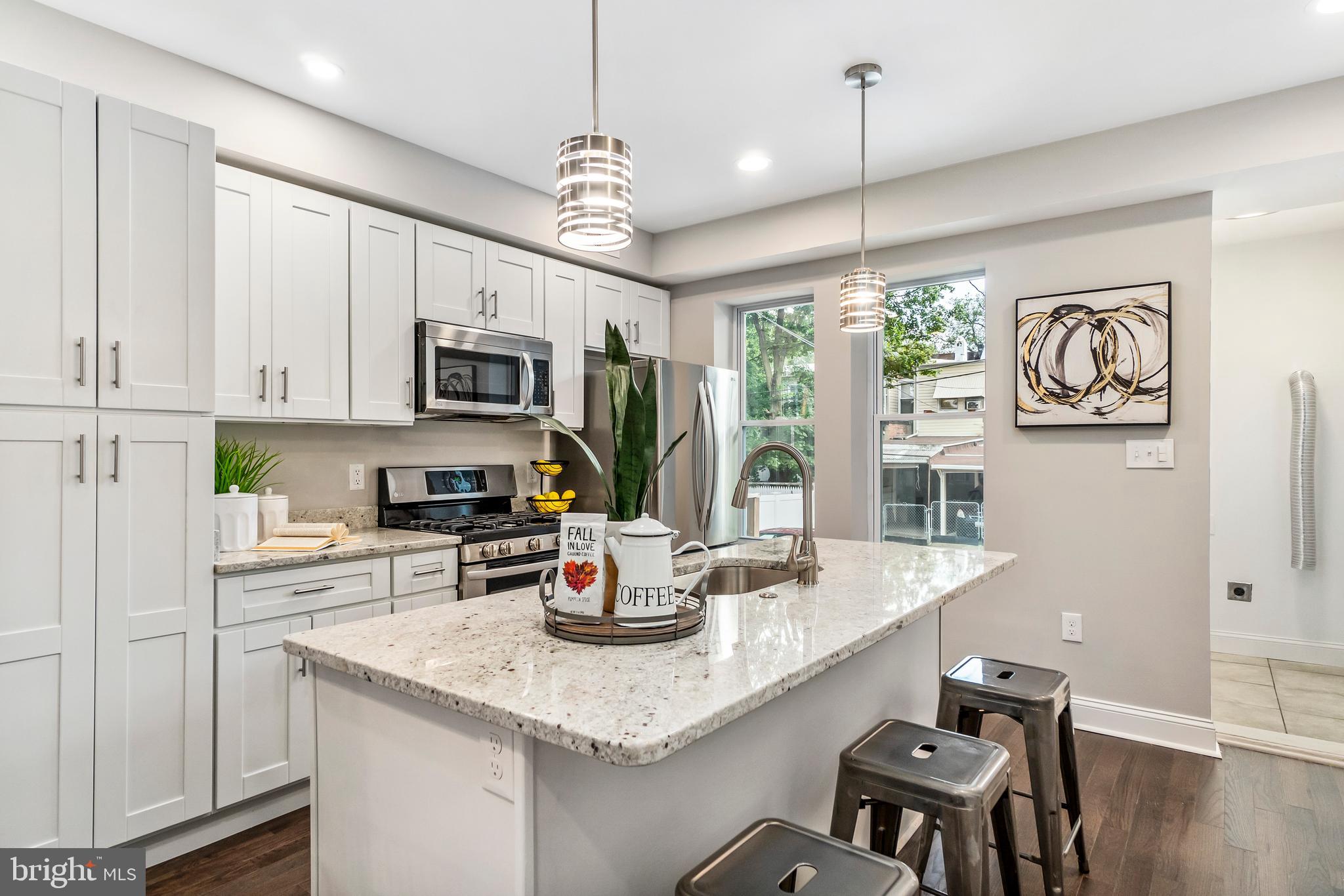 WAVERLY - Residential