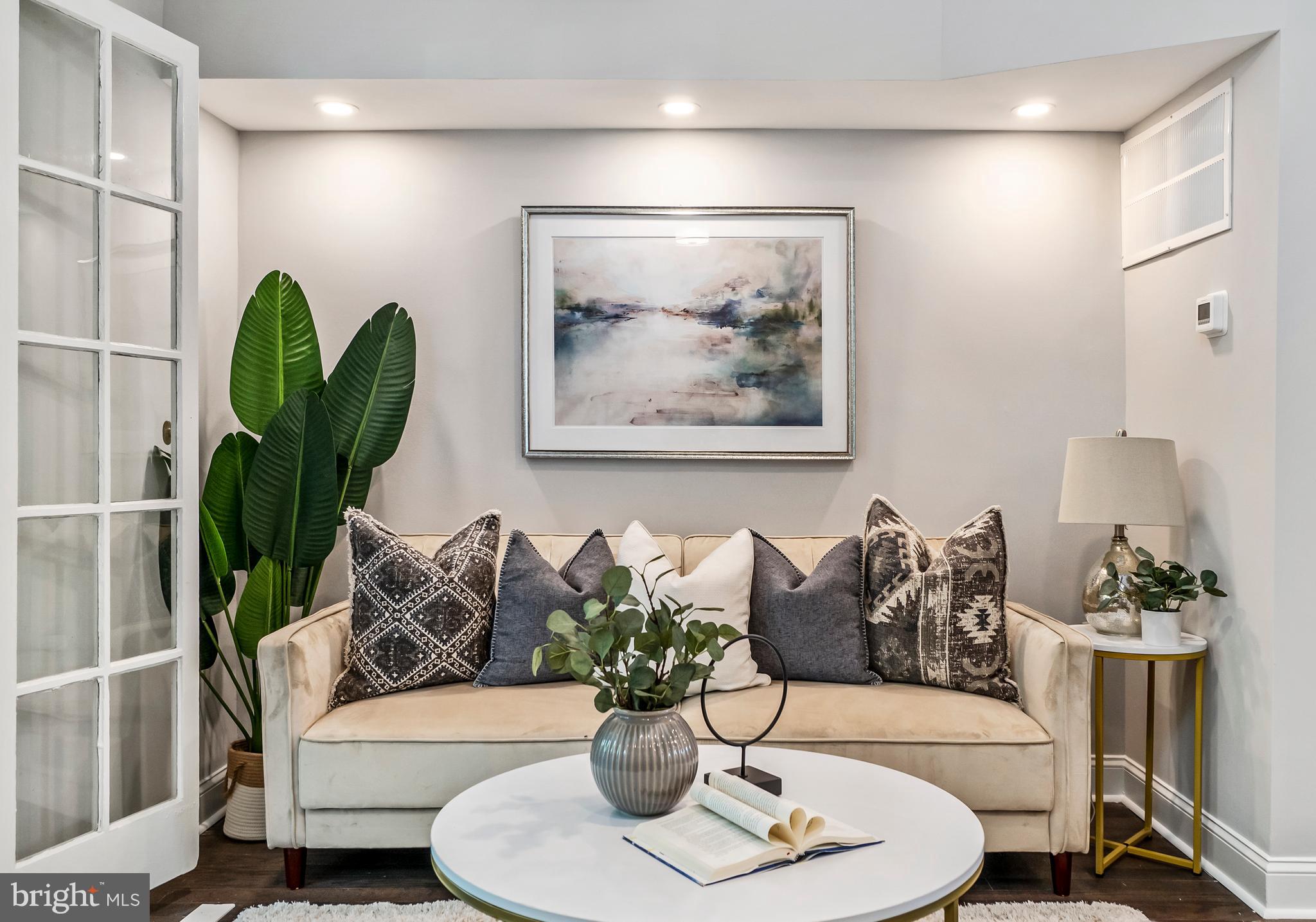 WAVERLY - Residential