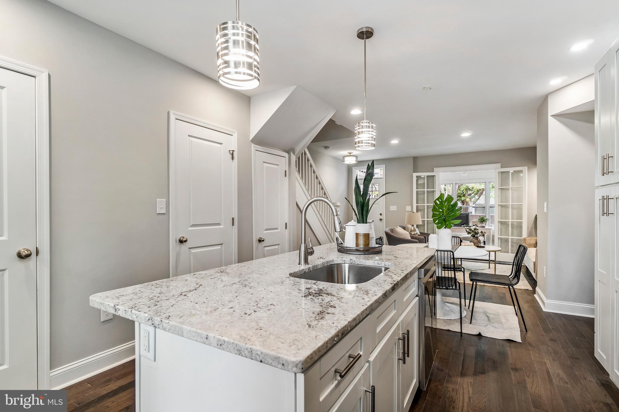 WAVERLY - Residential