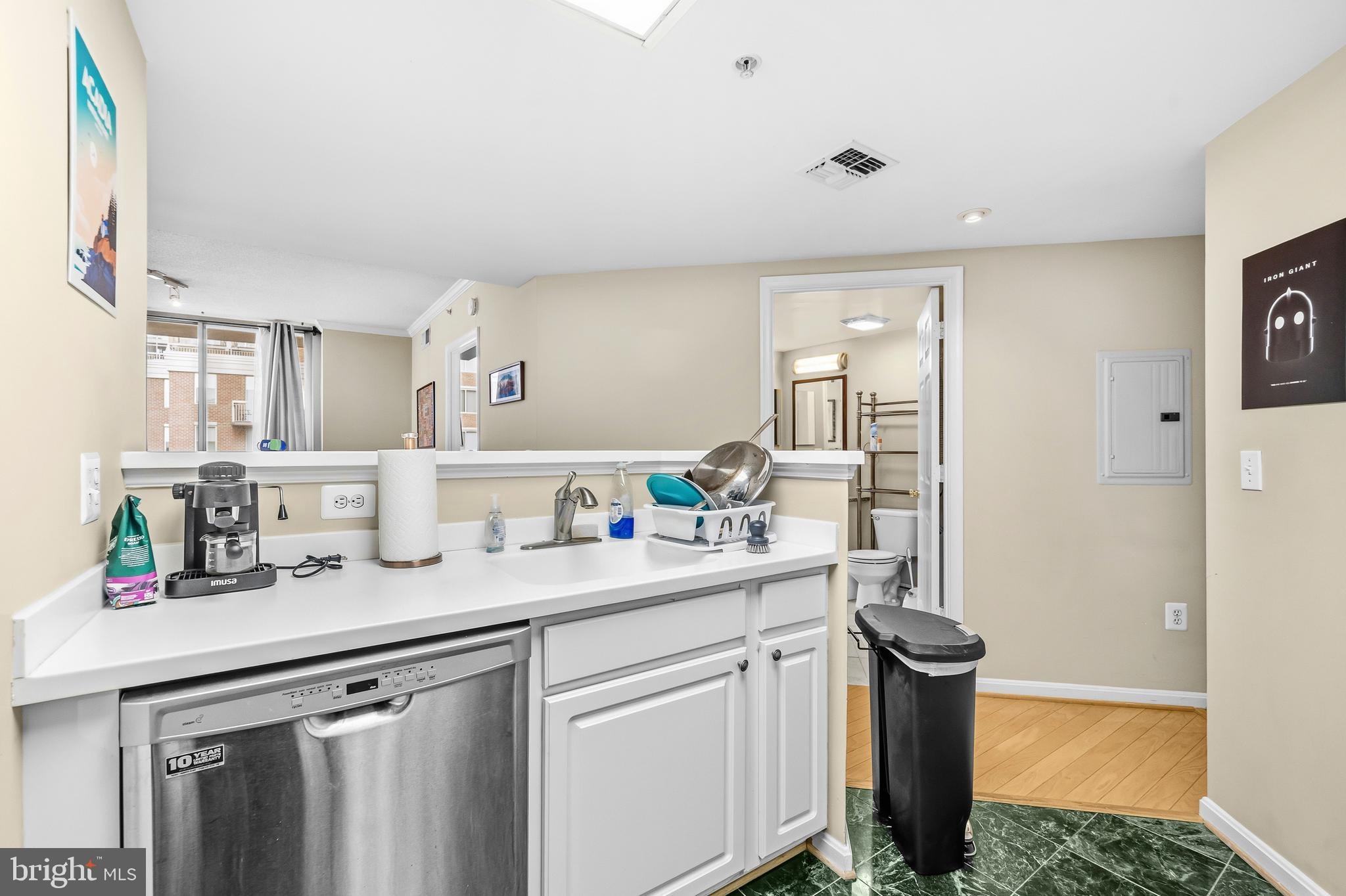 3830 9TH STREET N 609E