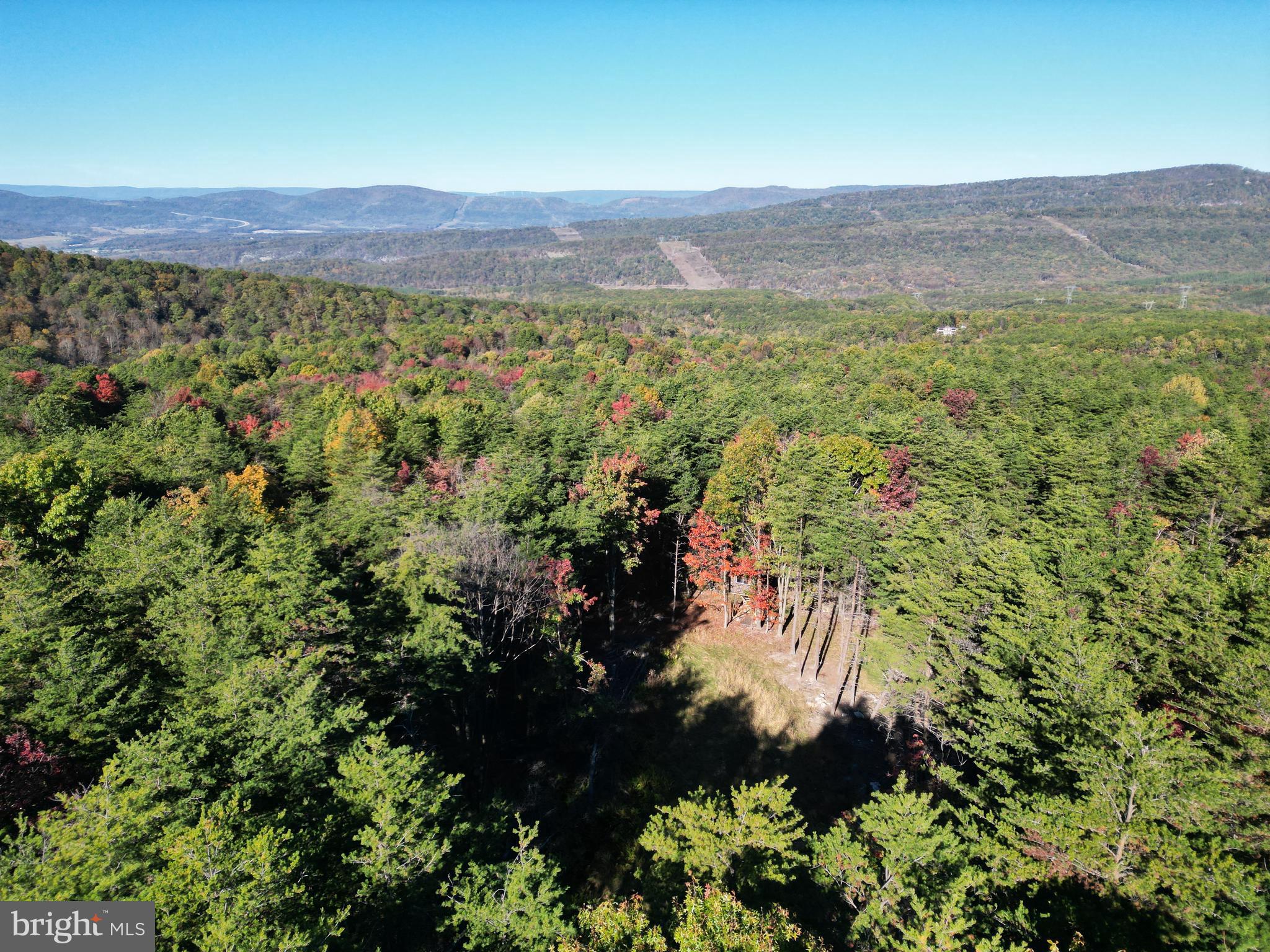 ASHTON WOODS PROPERTY OWNERS ASSOCIATION - Land