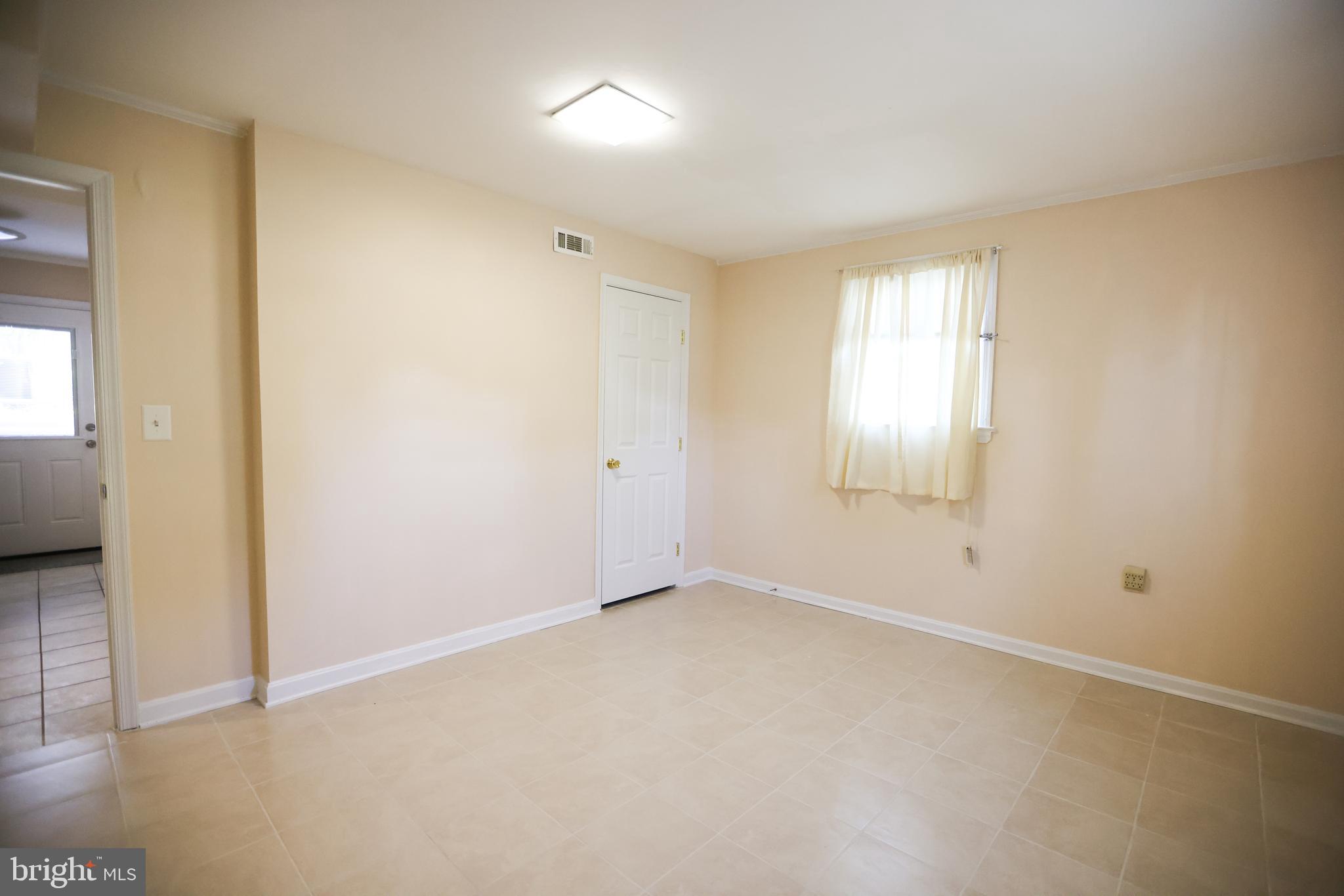 CEDAR CREST - Residential Lease