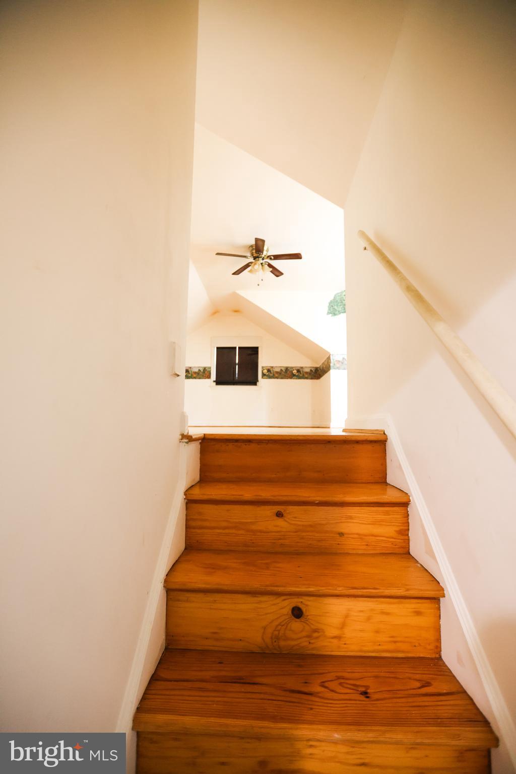 CEDAR CREST - Residential Lease