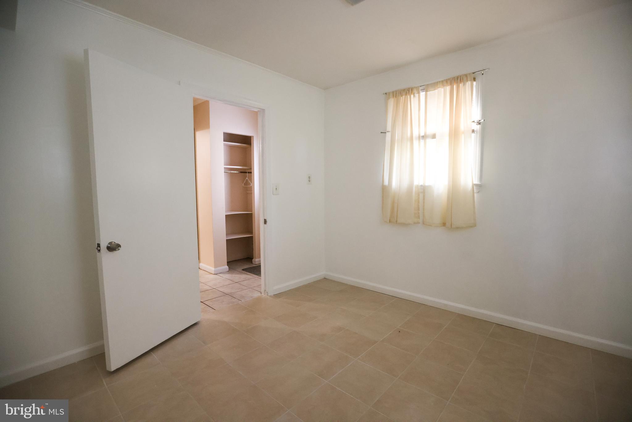 CEDAR CREST - Residential Lease