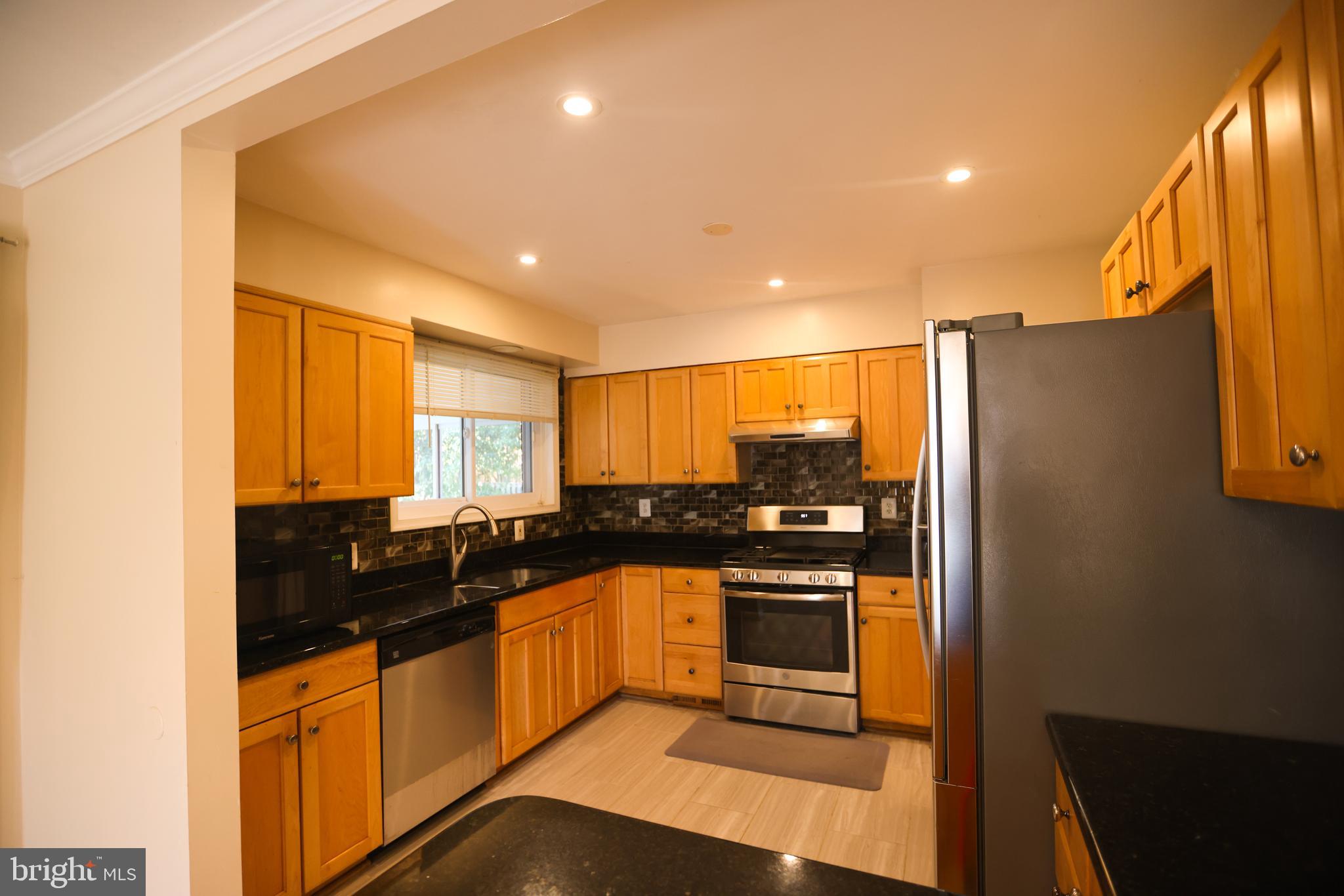 CEDAR CREST - Residential Lease