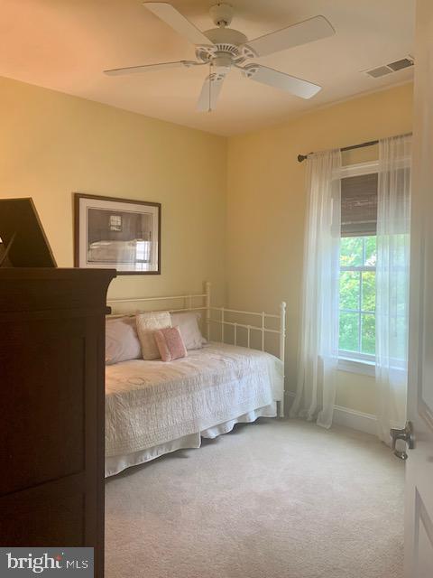 HILLTOWN RIDGE - Residential Lease