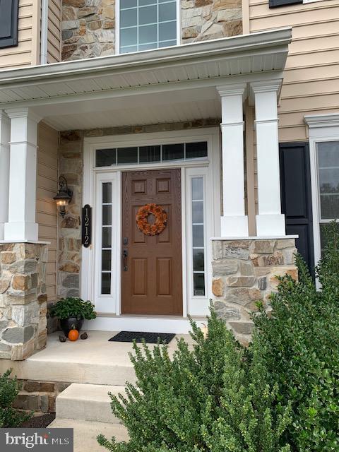 HILLTOWN RIDGE - Residential Lease