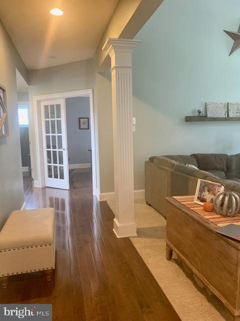 HILLTOWN RIDGE - Residential Lease