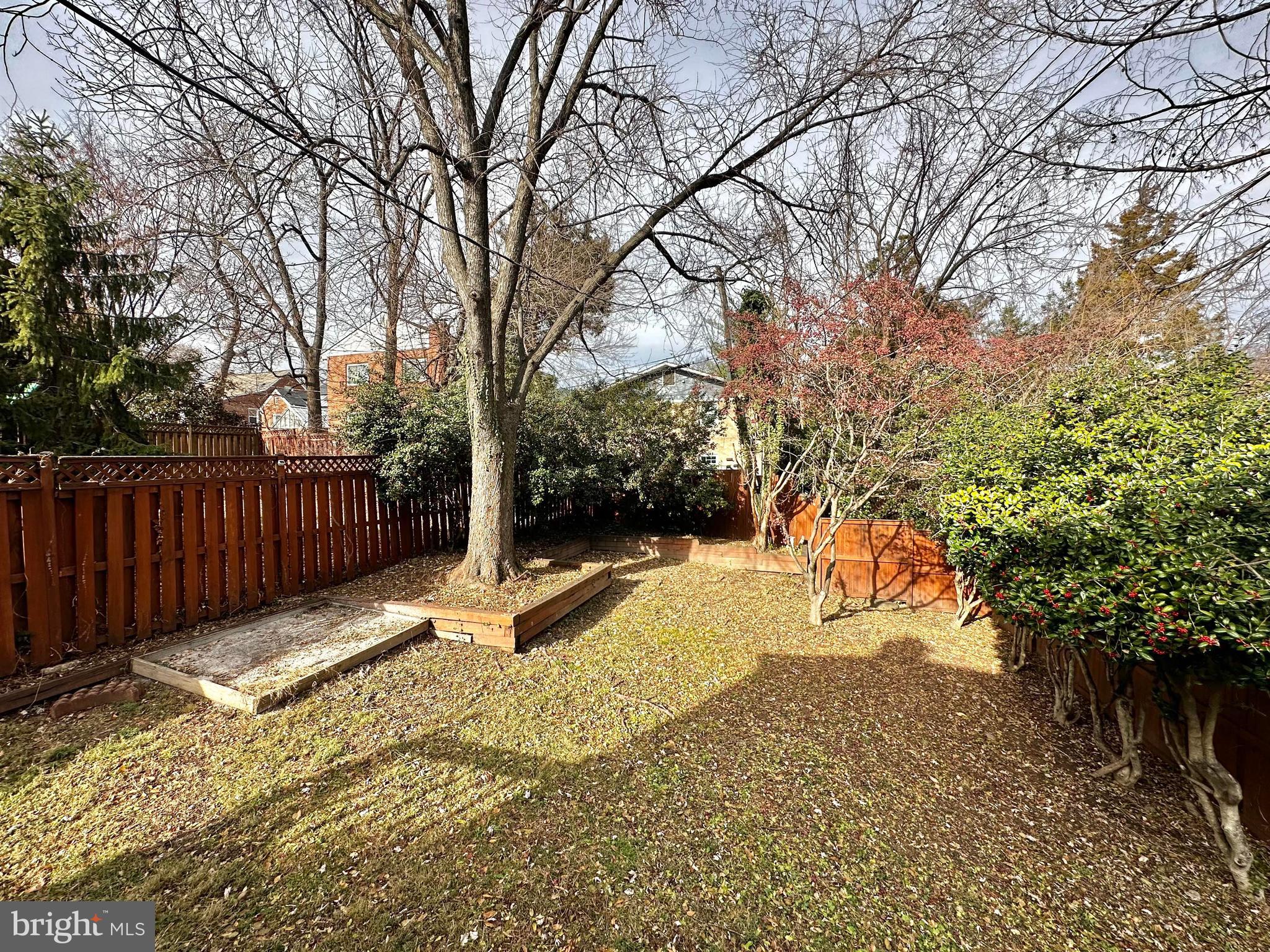 ARLINGTON HILLS - Residential Lease