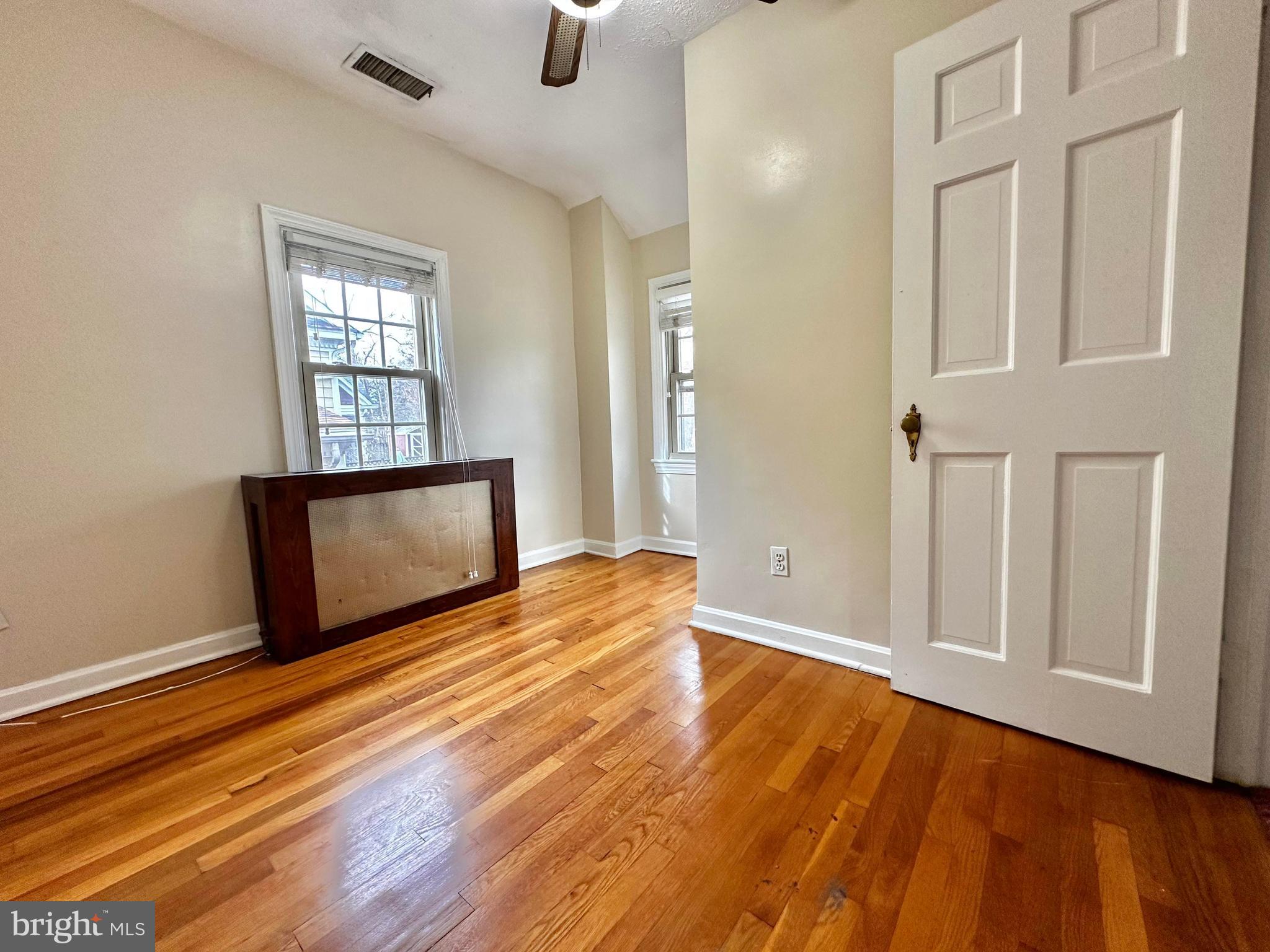 ARLINGTON HILLS - Residential Lease