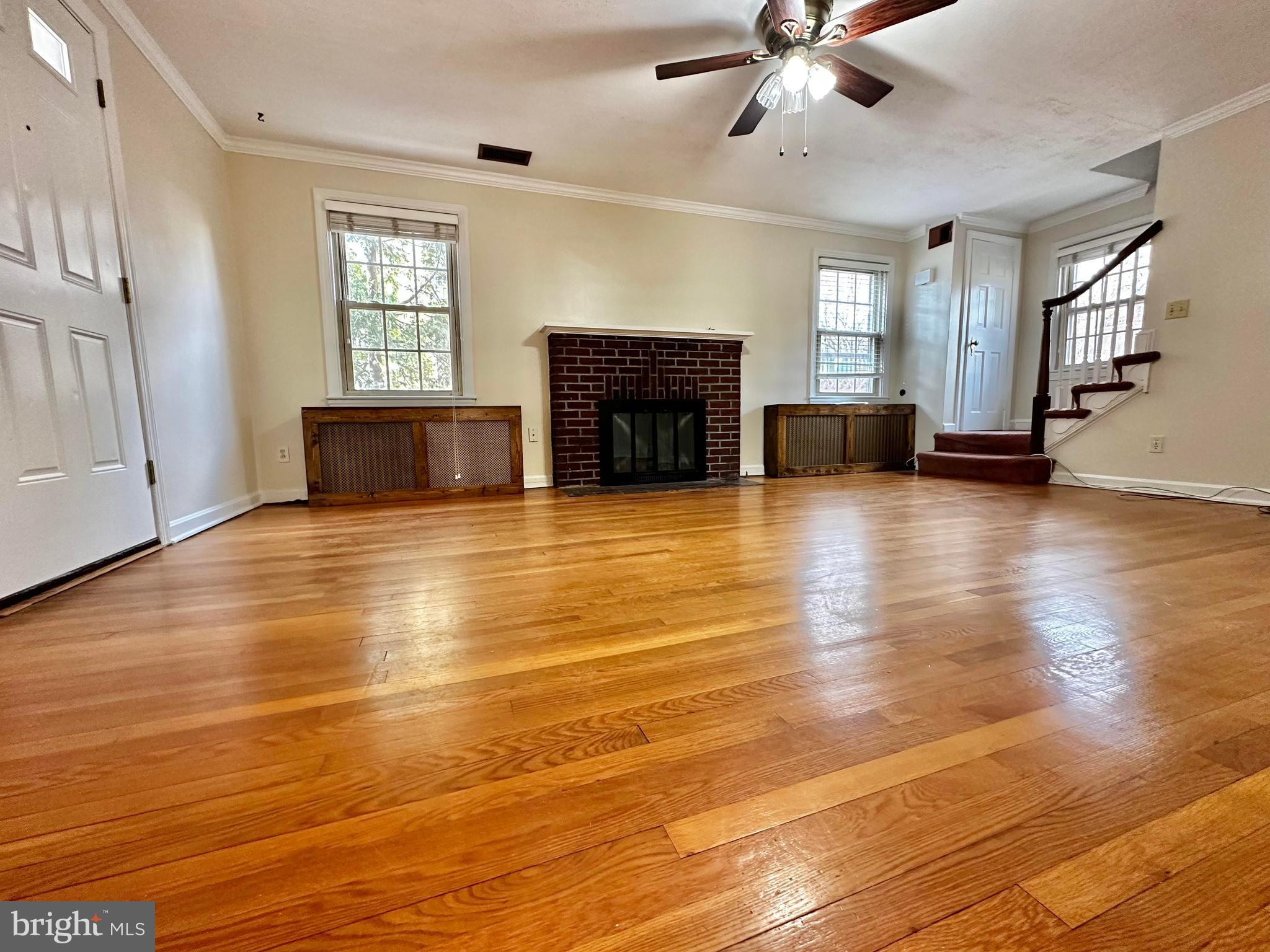 ARLINGTON HILLS - Residential Lease