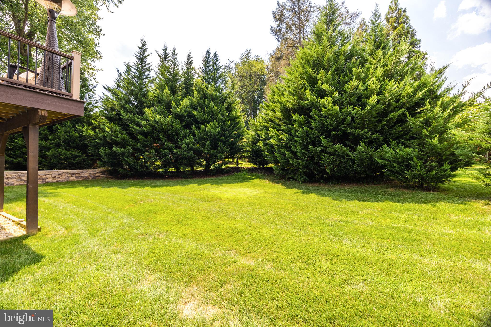 MC LEAN HAMLET - Residential