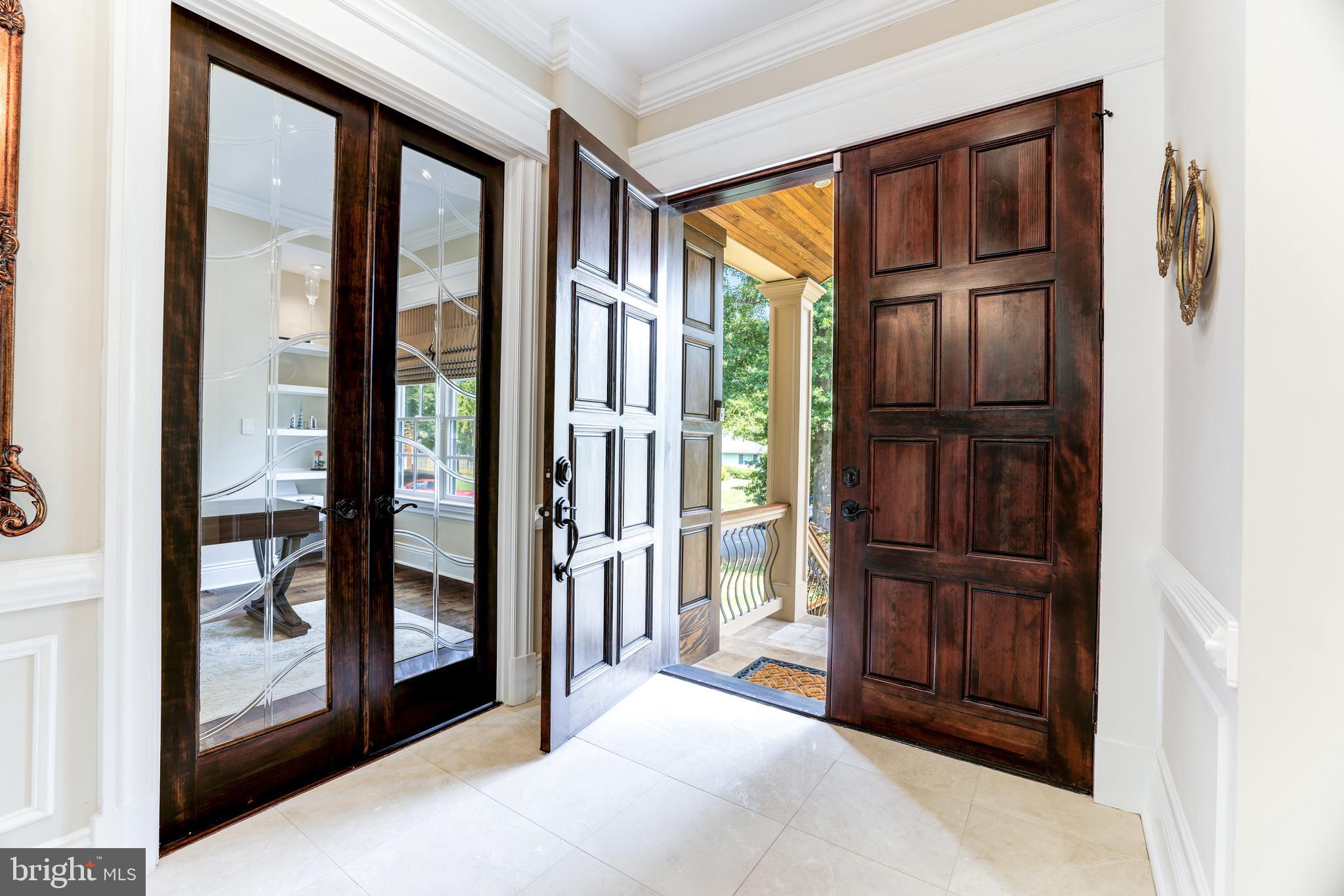 MC LEAN HAMLET - Residential