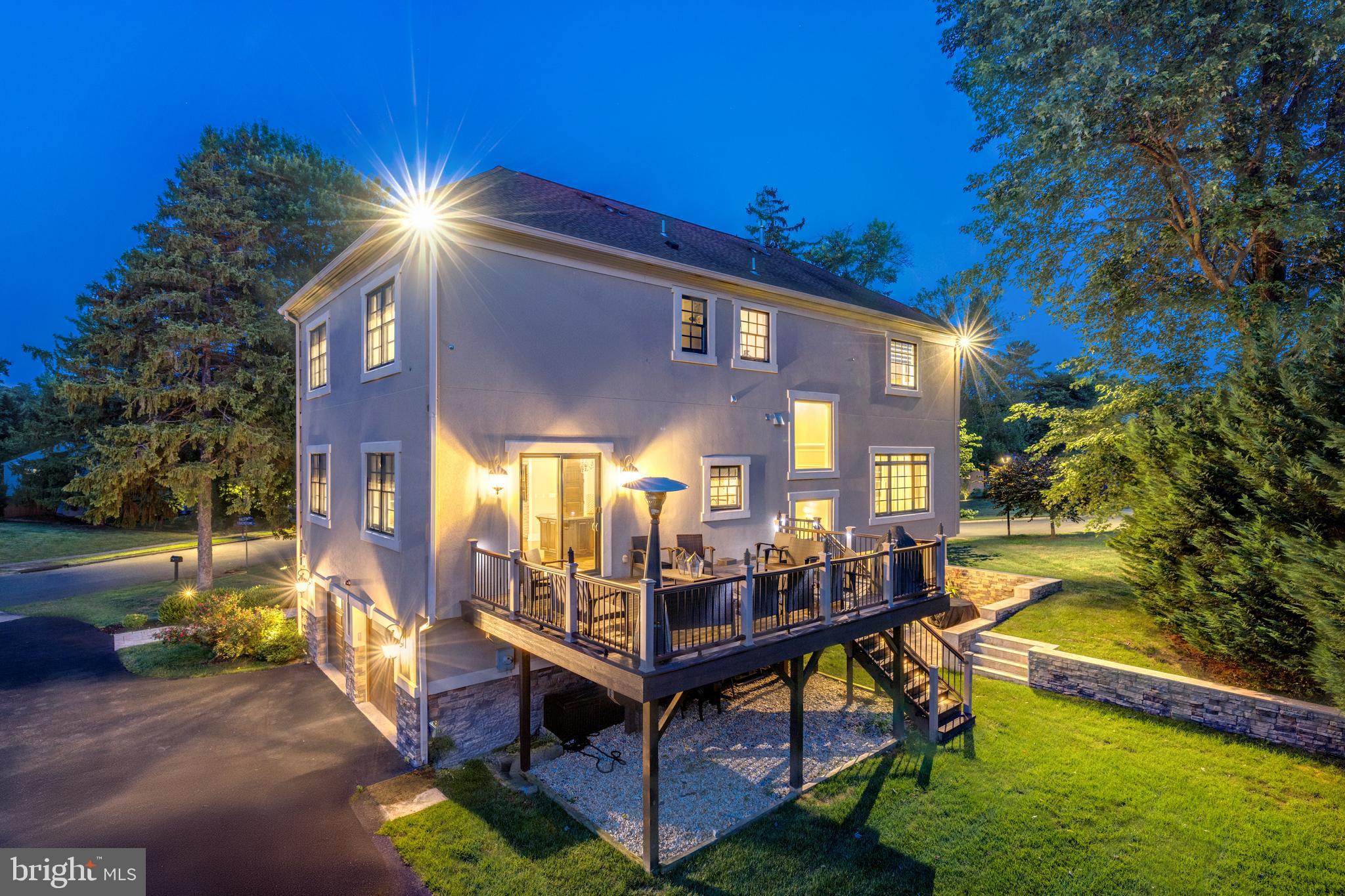 MC LEAN HAMLET - Residential