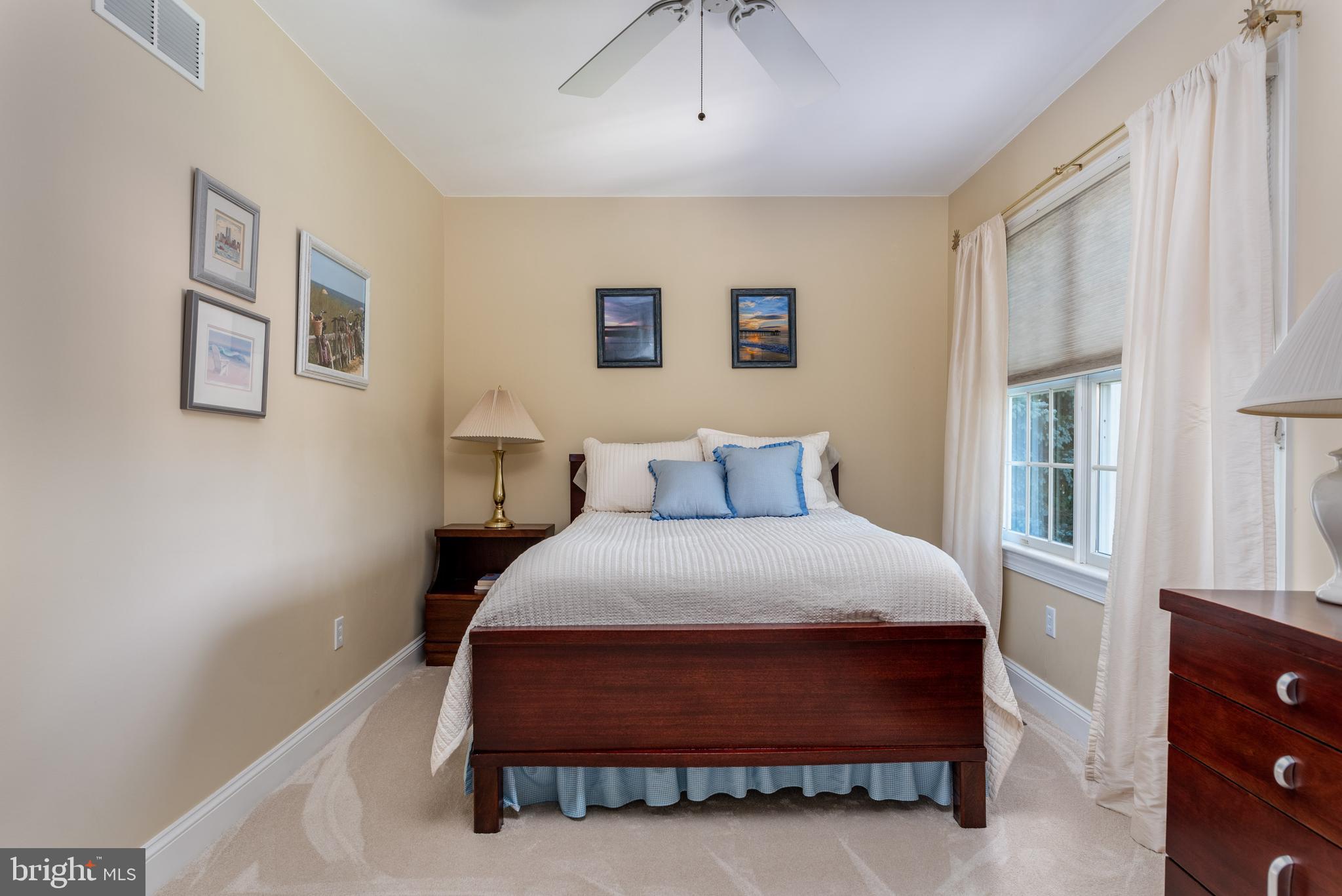 DEEPDALE - Residential