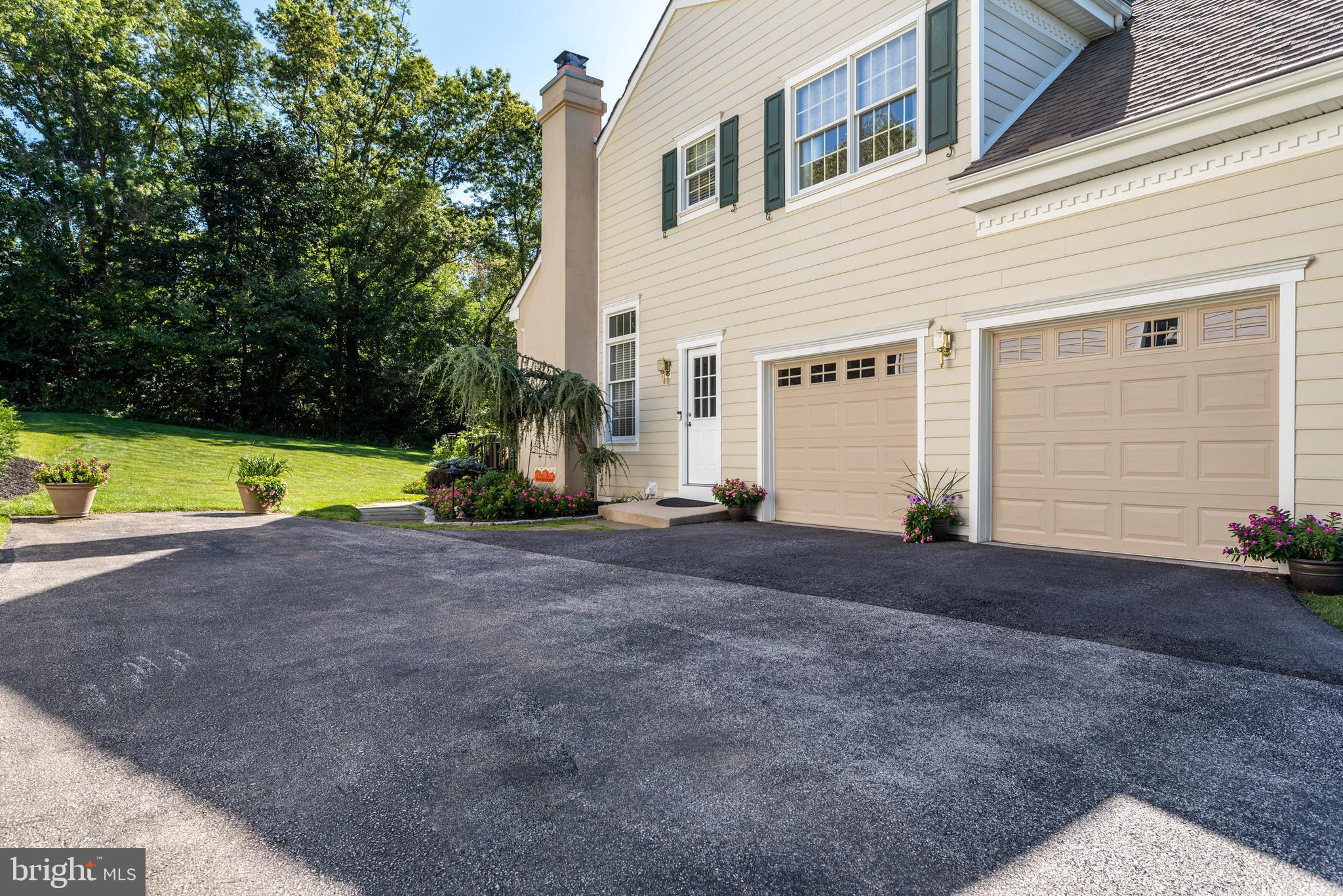 DEEPDALE - Residential