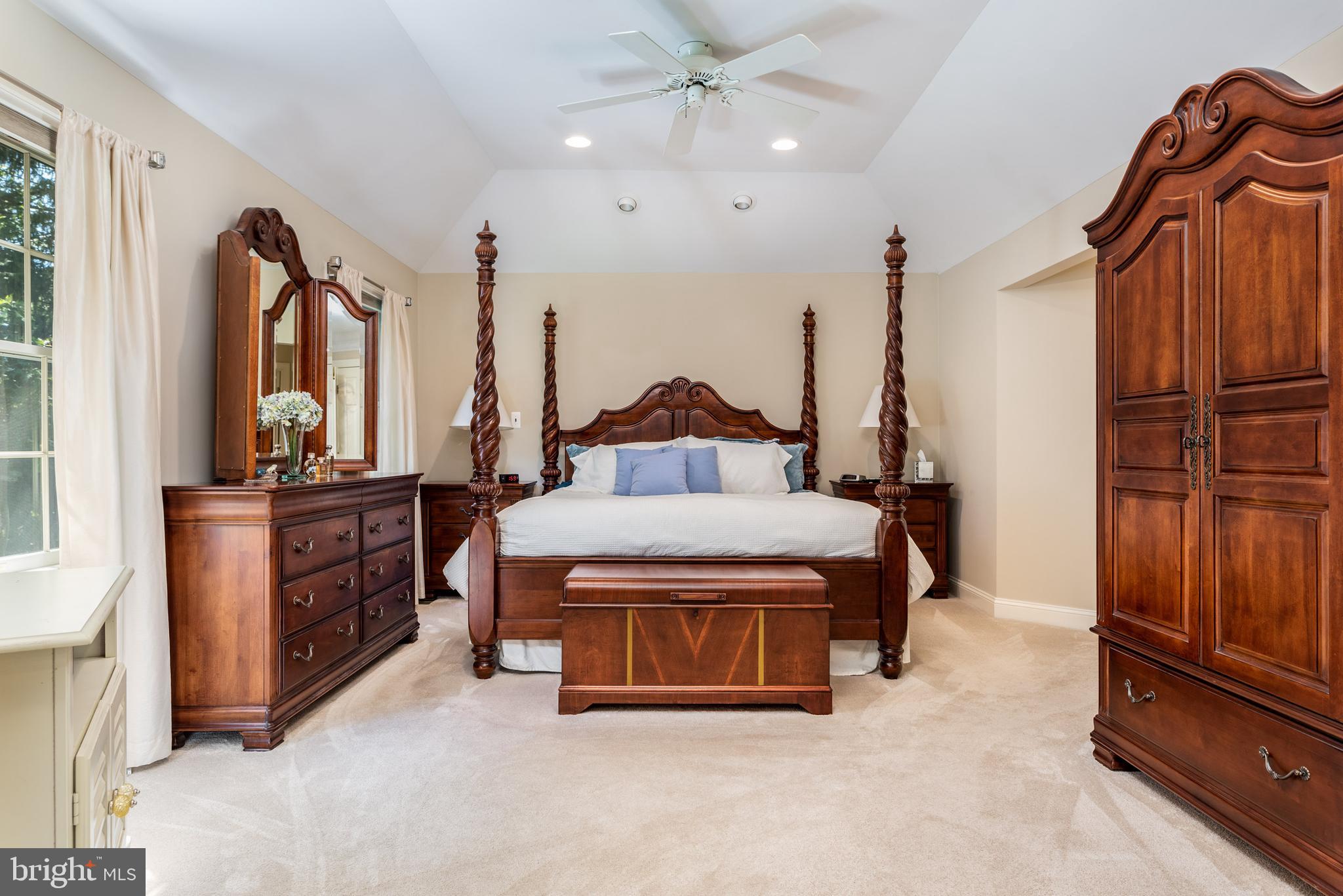 DEEPDALE - Residential