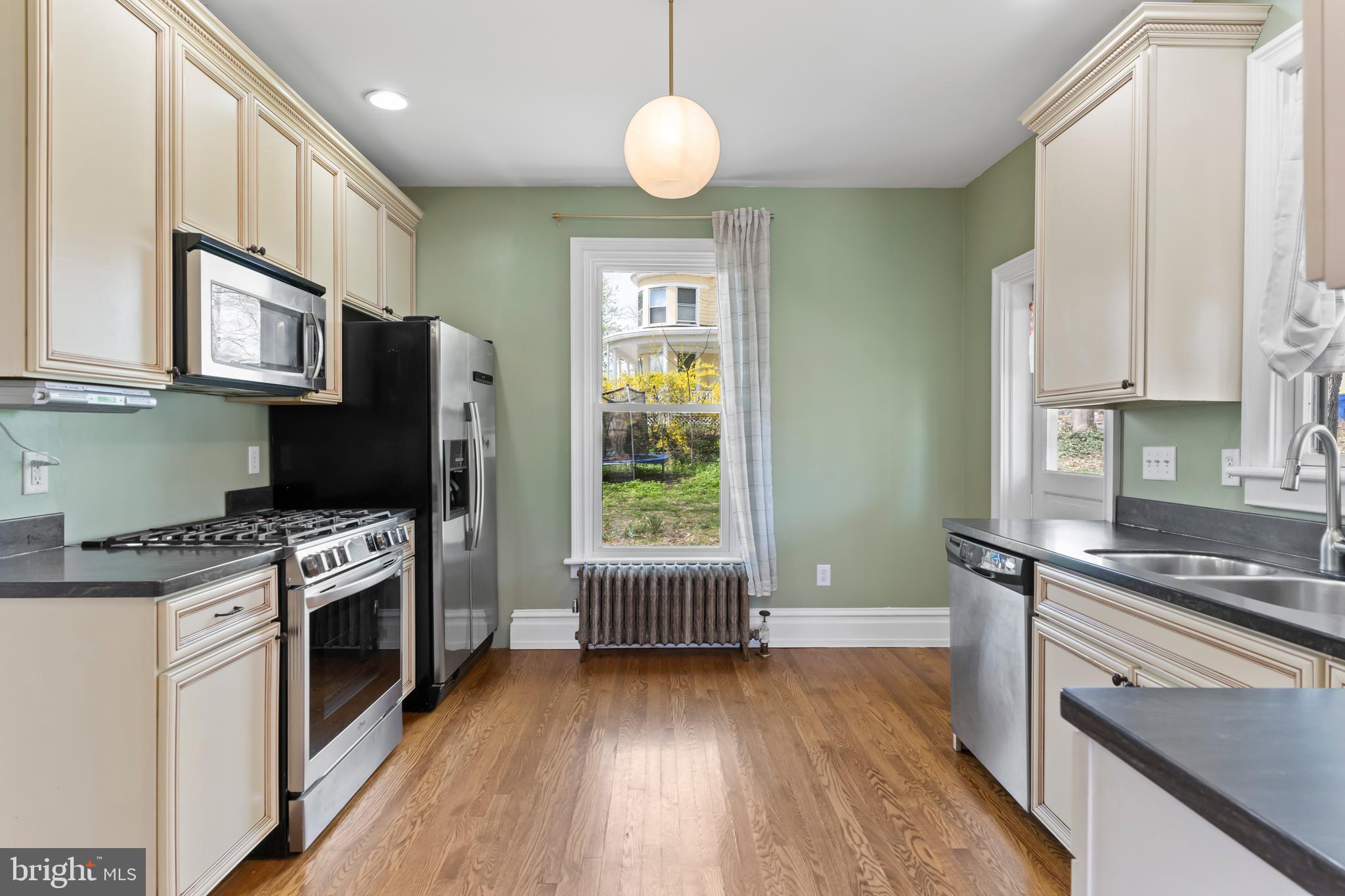 CAMP HILL BOROUGH - Residential