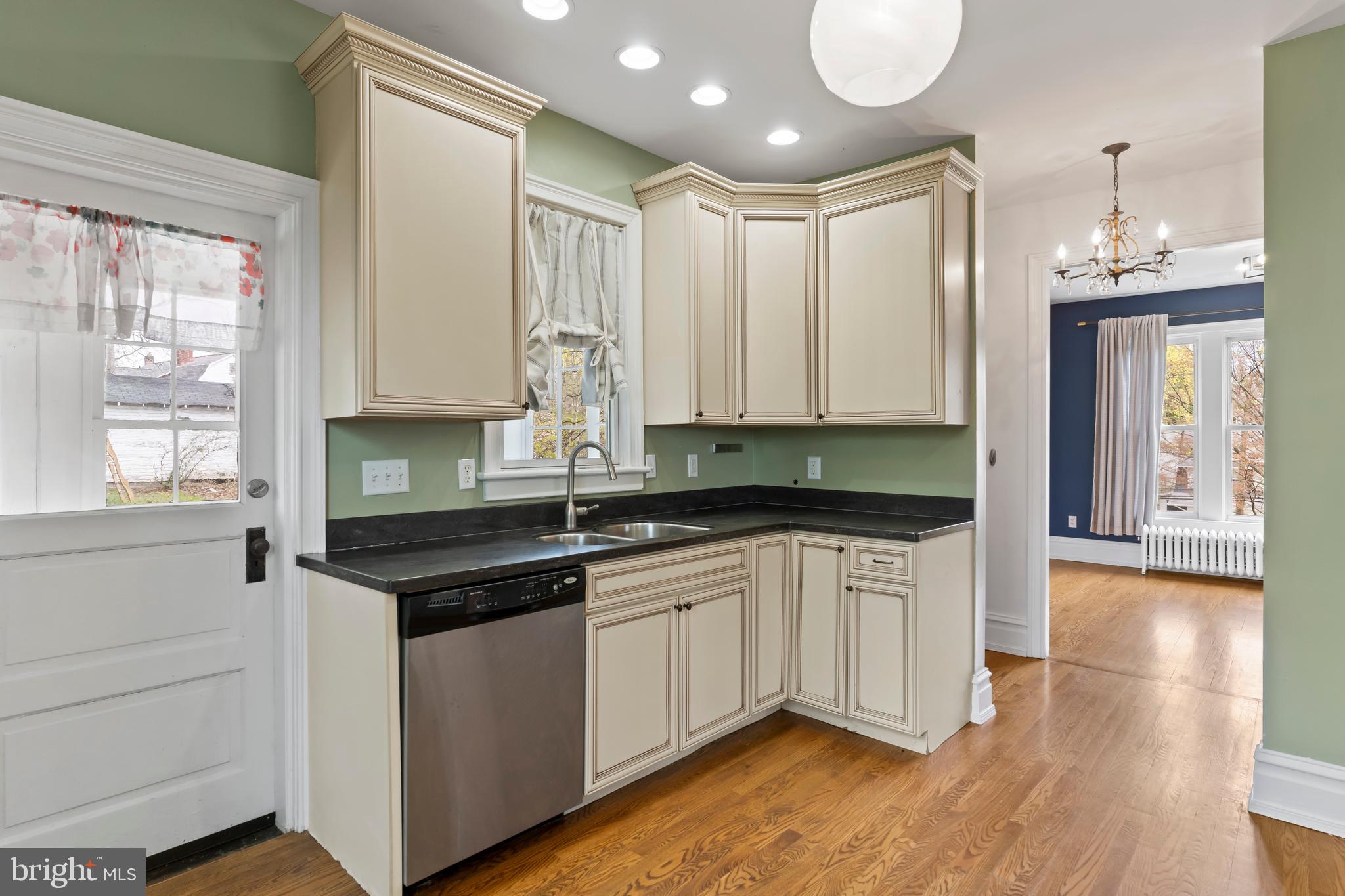 CAMP HILL BOROUGH - Residential