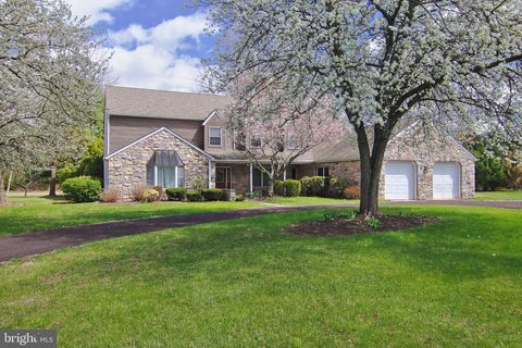 1198 CHESTERSHIRE PLACE POTTSTOWN PA 19465
