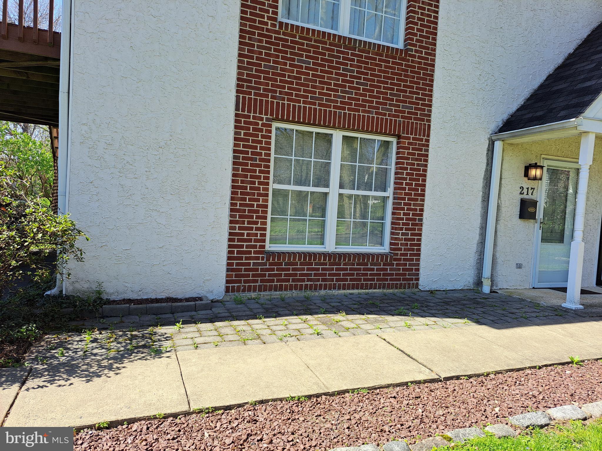GLENSIDE - Residential